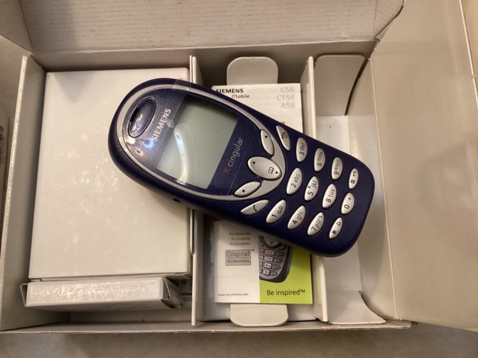 Siemens A56 (Cingular) Untested Vintage Cell Phone Lot Of 4 in a Box
