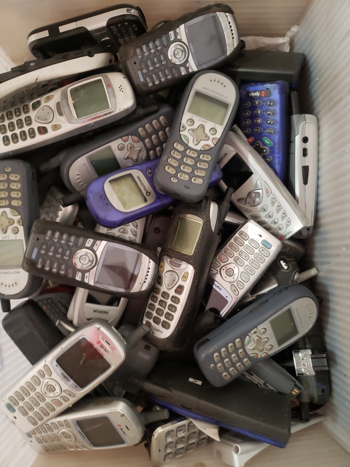 Lot of 20 Mixed Brand Vintage Phone Cell Movie Prop Collectible Untested