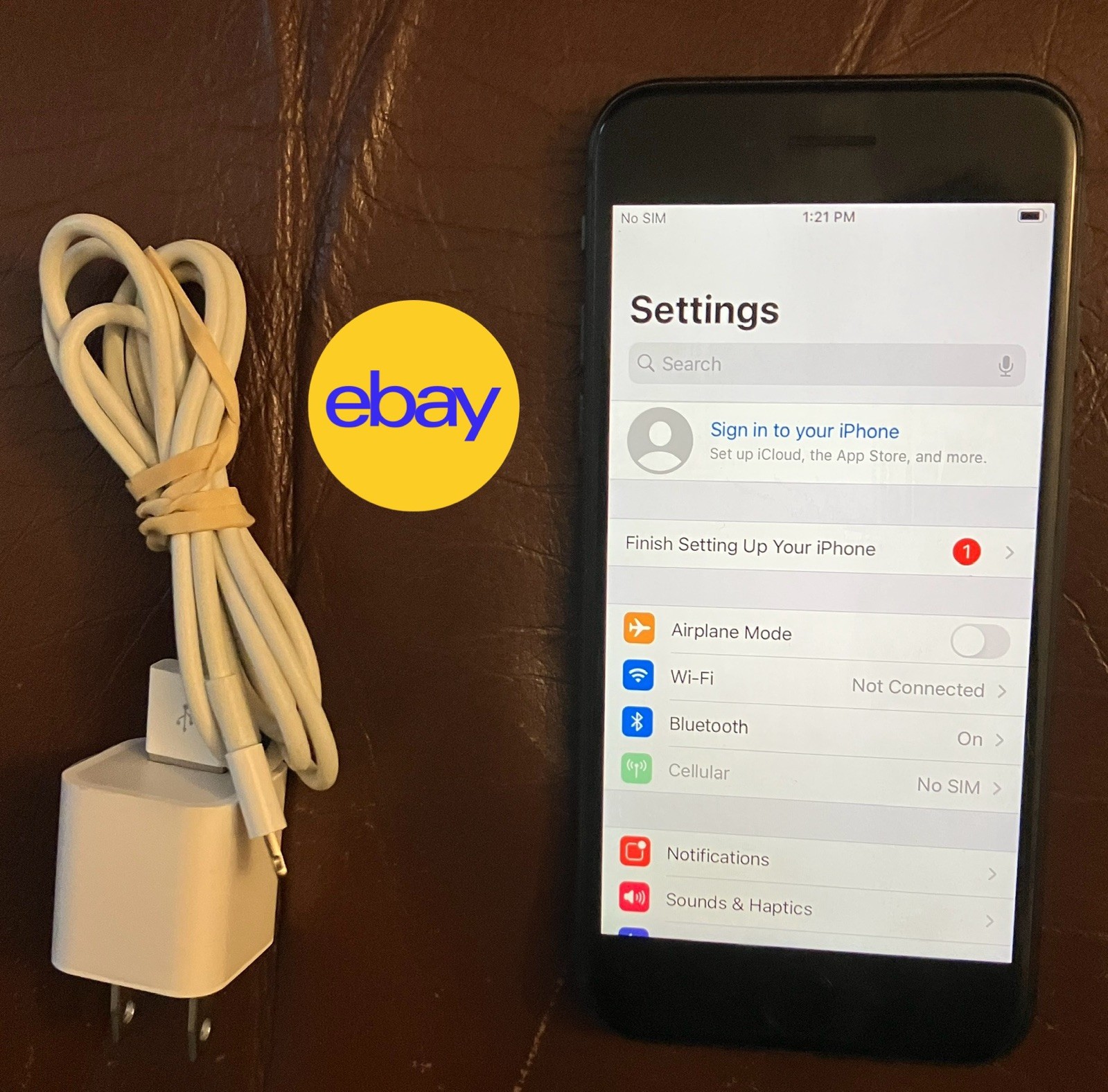 Apple iPhone 8 – 64GB – Space Gray/Black – Unlocked – GSM + CDMA network – USED