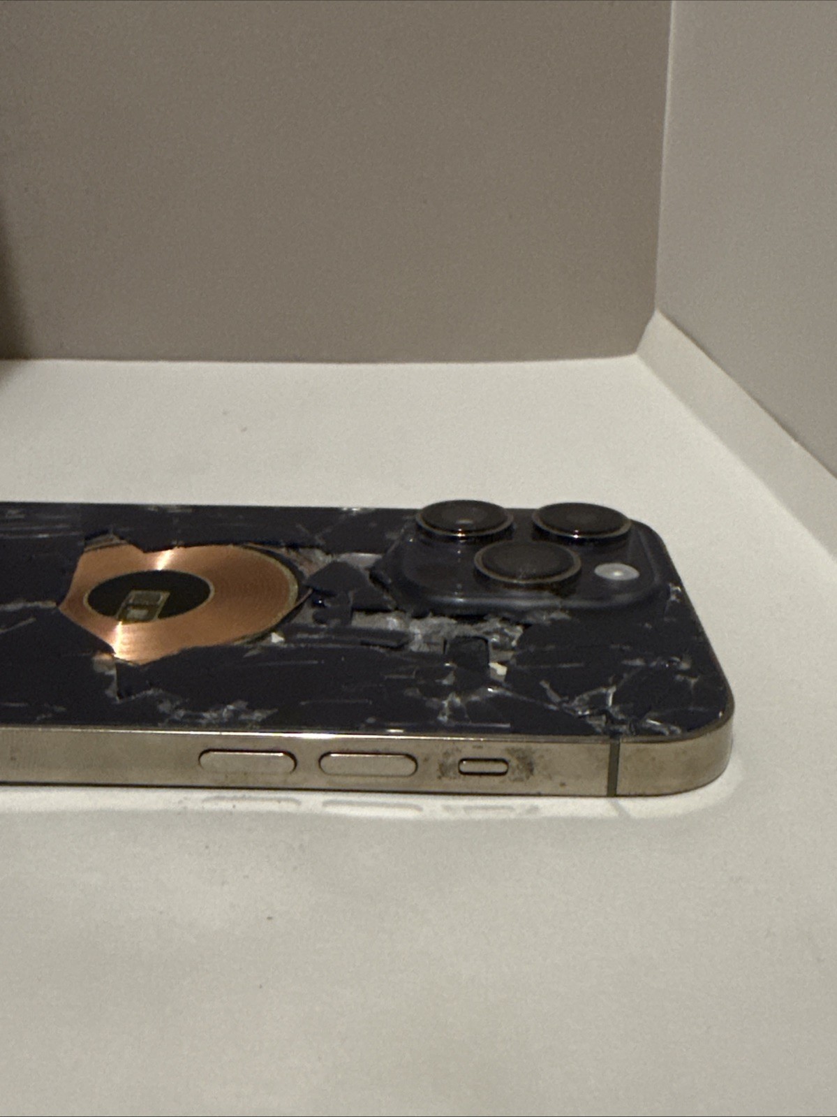 Apple iPhone 14 Pro Max – For Parts Only
