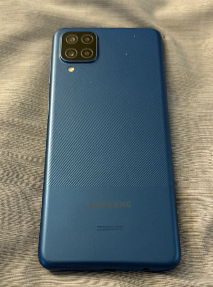 Samsung Galaxy A12 SM-A125U 32 GB Android 12 AT&T Locked Only (Wi-Fi + 4G) Blue