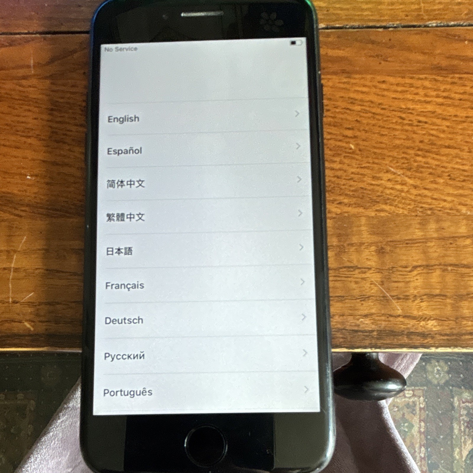Apple iPhone 7 32GB Black 4.7in iOS Smartphone 12MP Wi-Fi Bluetooth