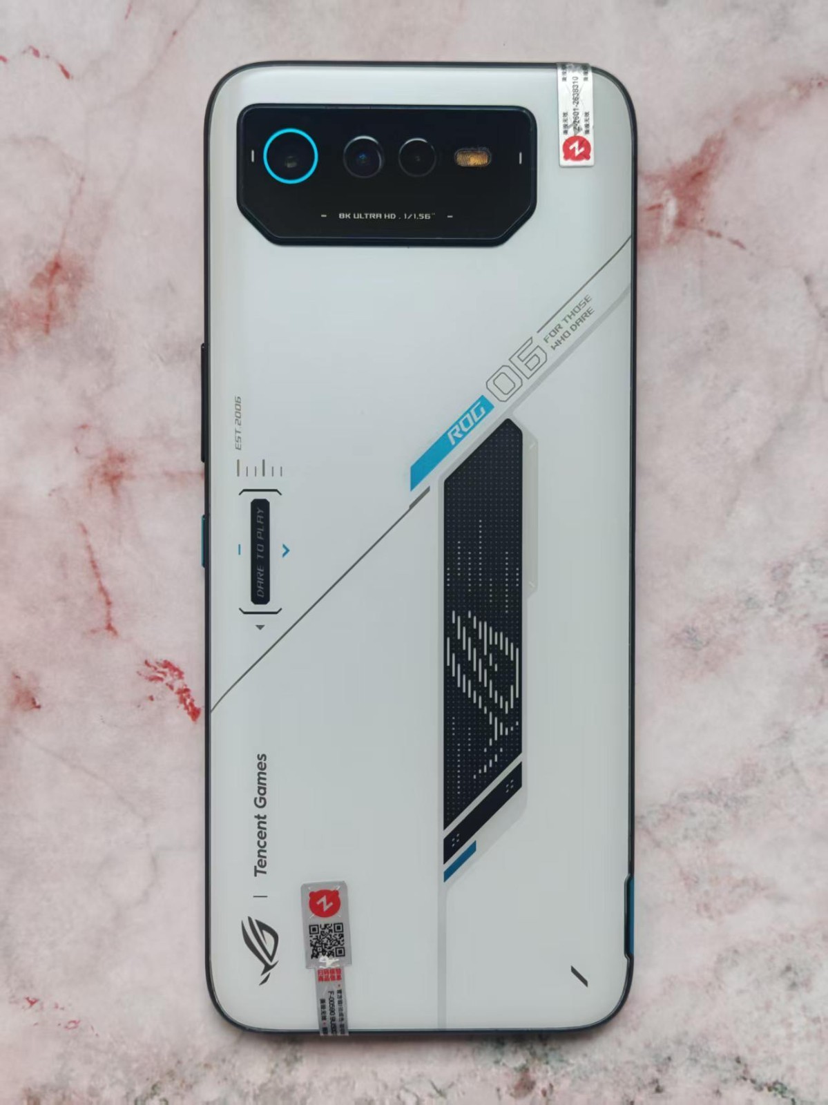 Asus ROG Phone 6 (Unlocked) 5G 256/512 GB Gaming phone Phantom Black OPEN BOX