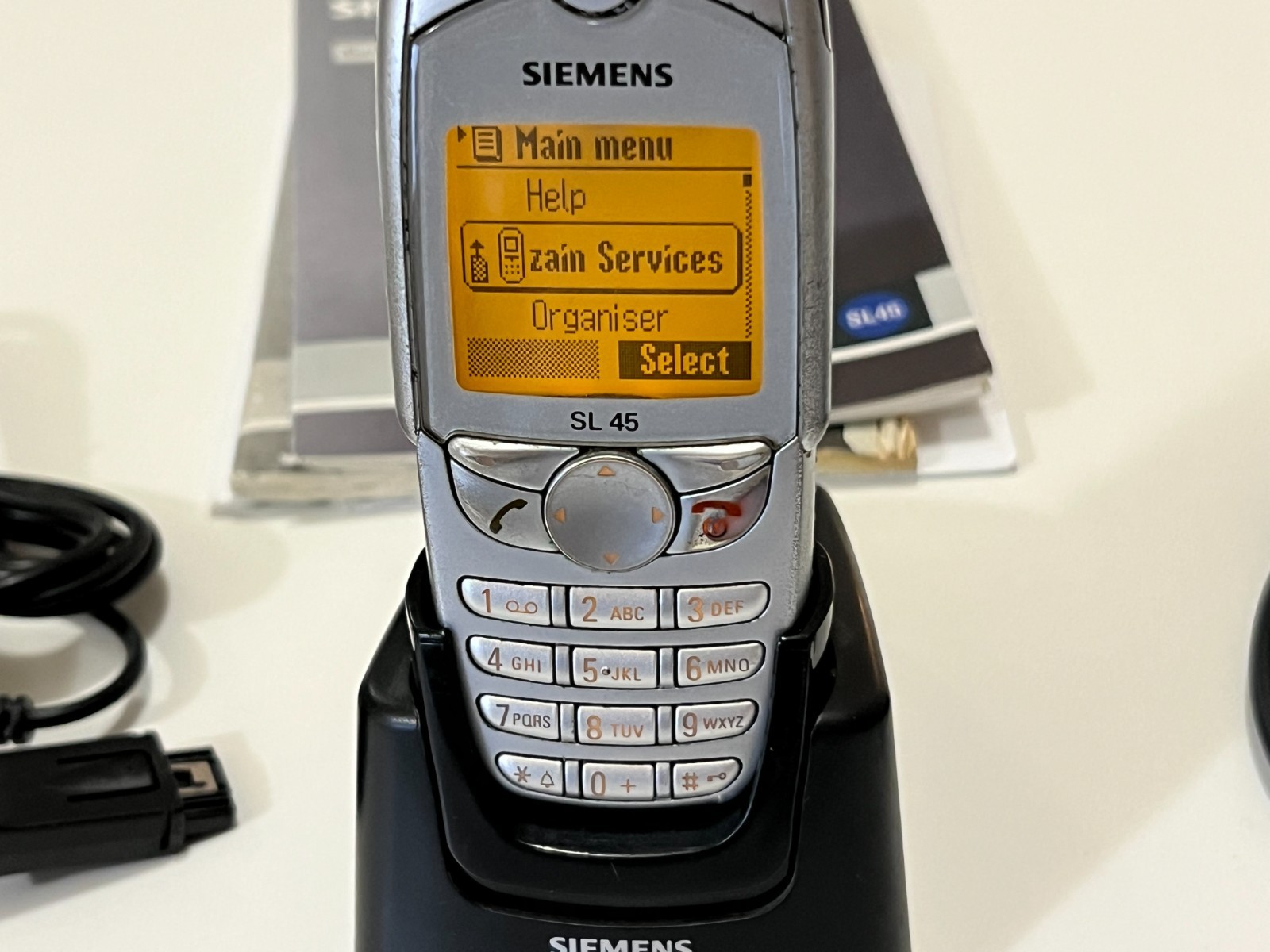 Ultra Rare Siemens SL45 Rare With Stand Charging Beautiful Retro Cell Phone