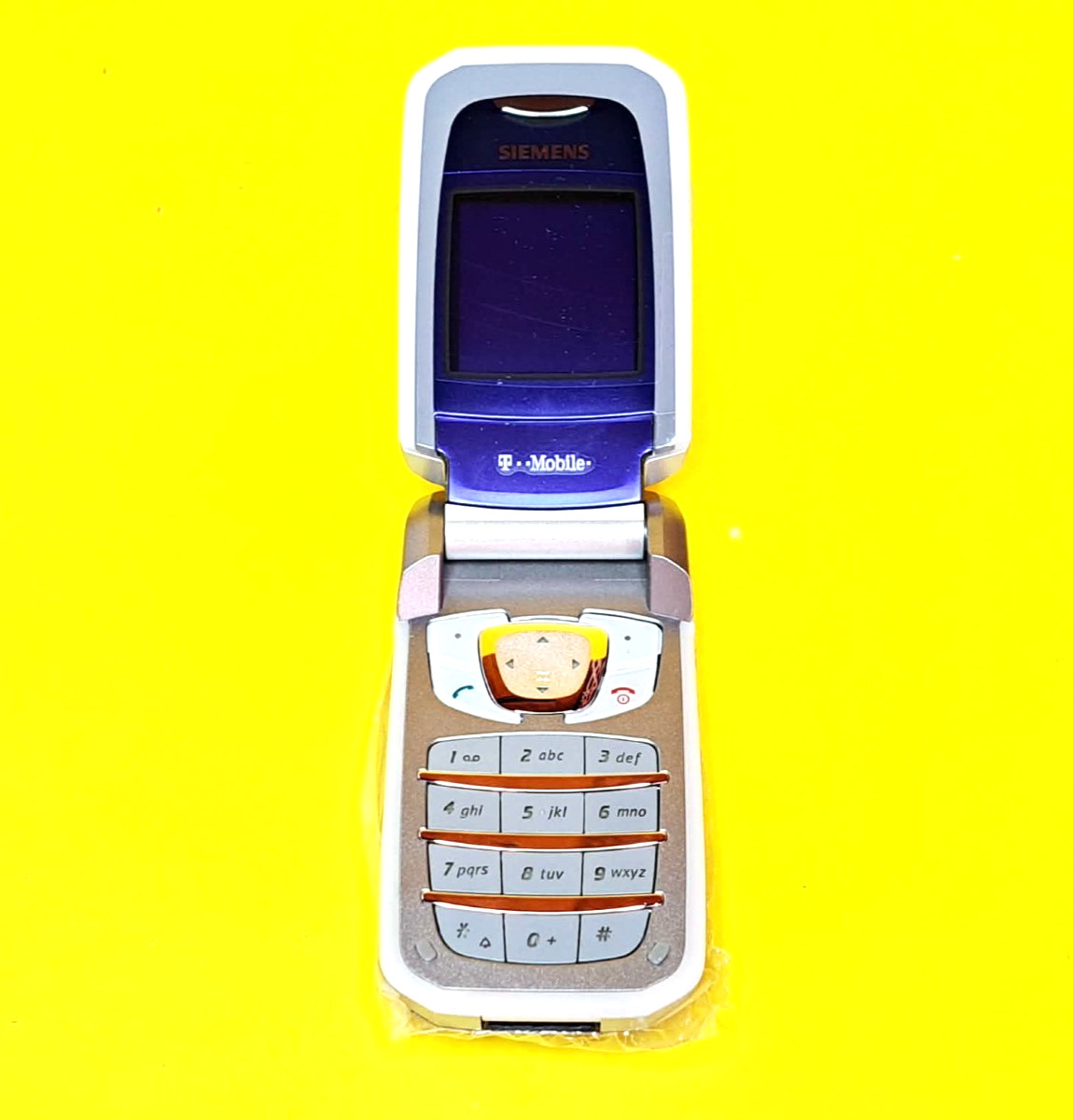 ⚡RECREATIONAL USE ONLY⚡ BRAND NEW SIEMENS CF62T 2G T-MOBILE FLIP FLOP CELL PHONE