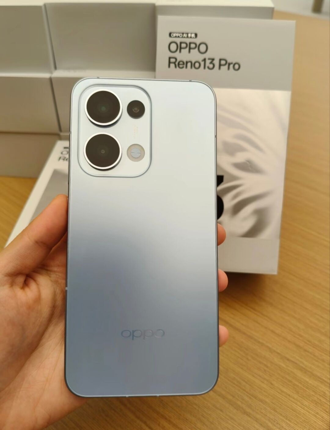 Oppo Reno13 Pro 5G 6.83″ 50MP Android 15 Google Mediatek Dimensity 8350 5600mAh