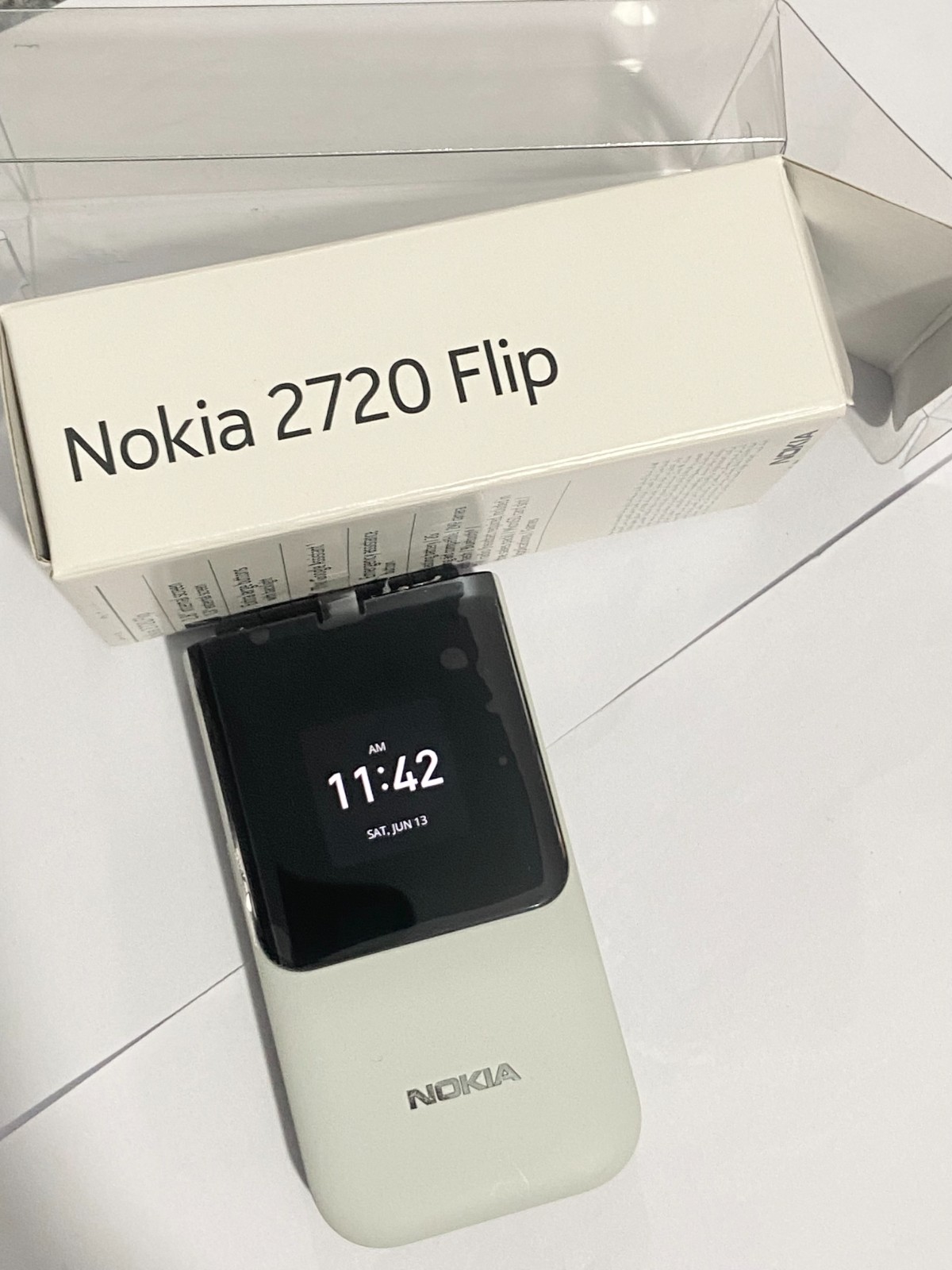 Nokia 2720 Flip (2019) 4G KaiOS Unlocked 2MP Camera 2.8″ Tested Smartphone