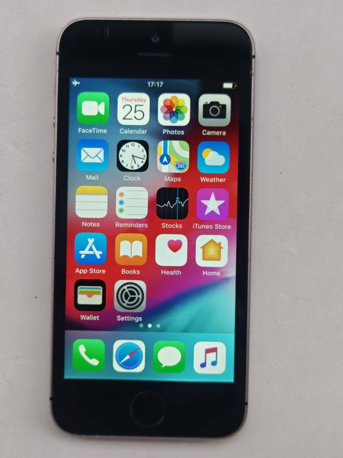Apple IPhone 5s – 16/32/64GB – ALL COLORS Unlocked GOOD