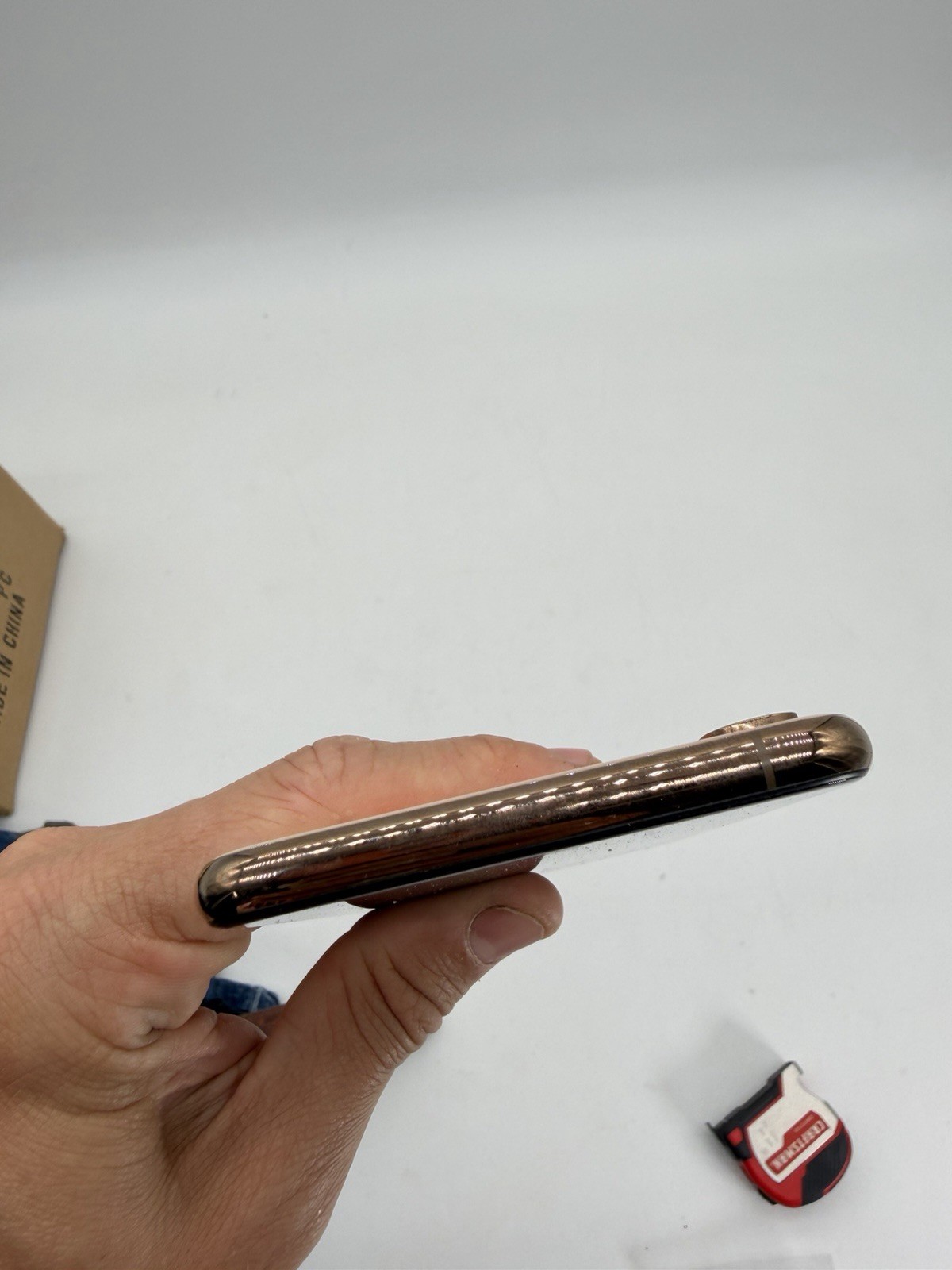 IPhone XS Max Smart Phone Rose Gold Cellphone (Read Desc)