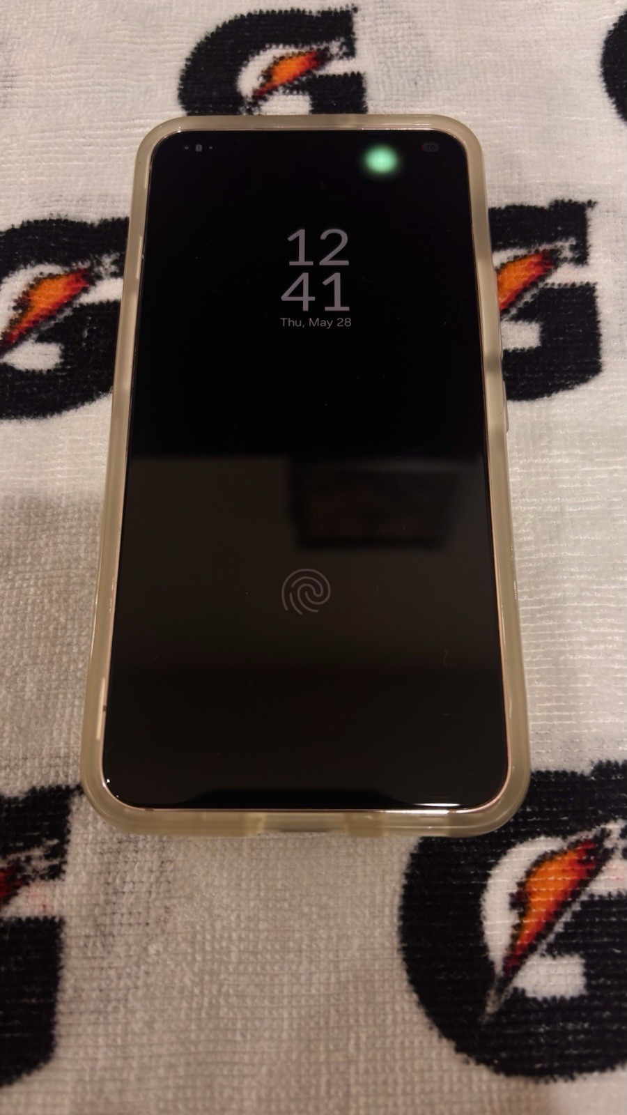 Galaxy S22, AT&T, “A Grade” No Screen Burn-in