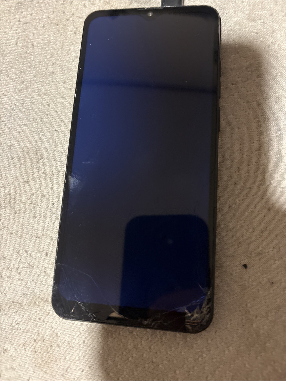 VORTEX Smartphone, 6.74” HD+ Display, 4G LTE Volte, (parts Only)