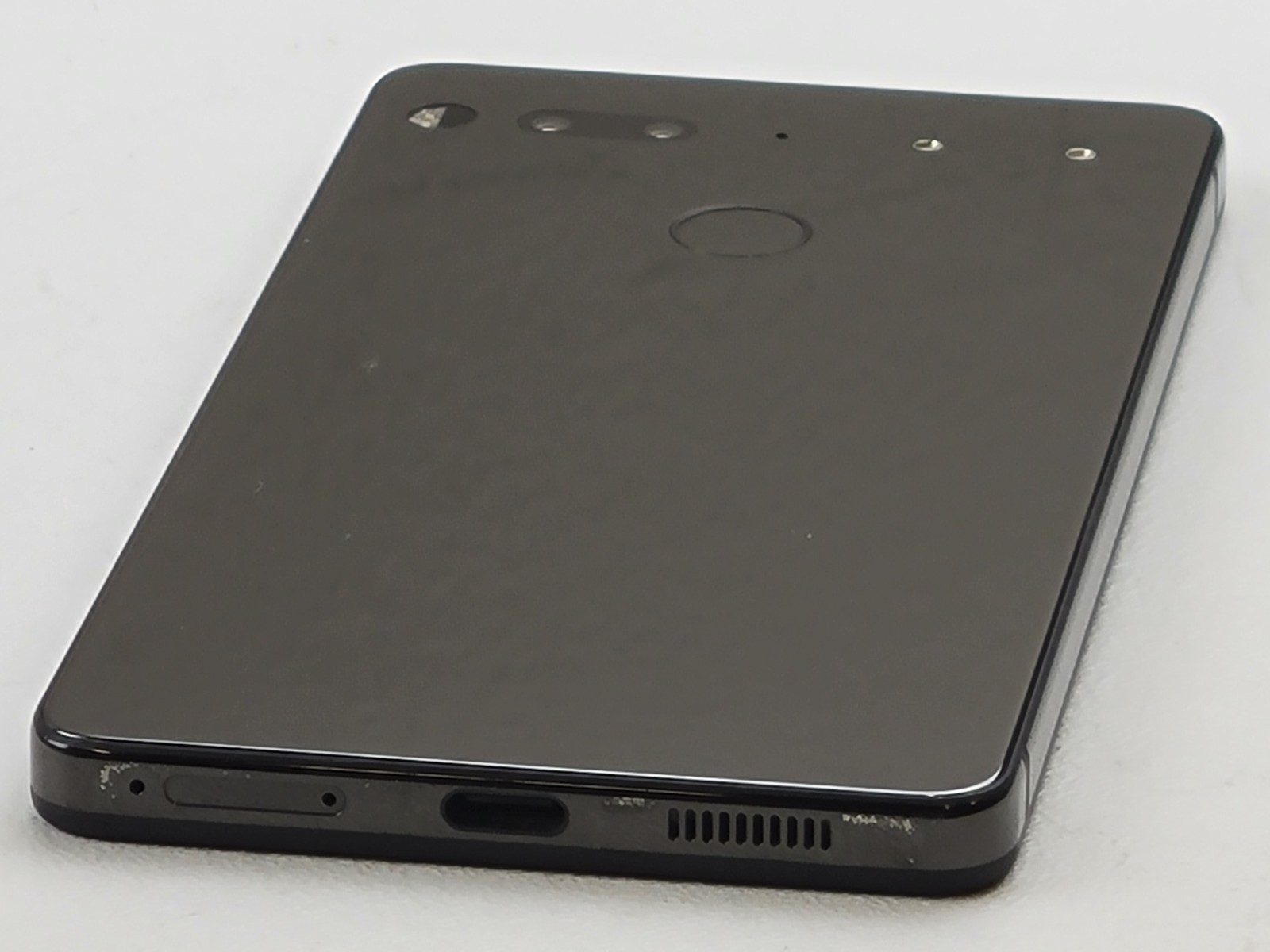 Essential Phone (PH-1) 128GB – Black (Sprint) Smartphone – H6256