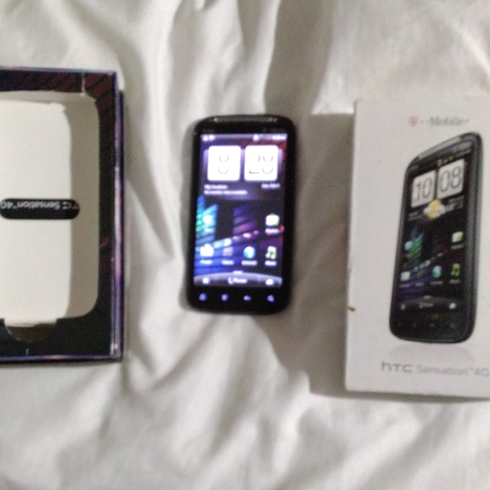 HTC Sensation 4G Black 4GB Android T-Mobile 4G Wi-Fi Dual Core 8MP w/ Box