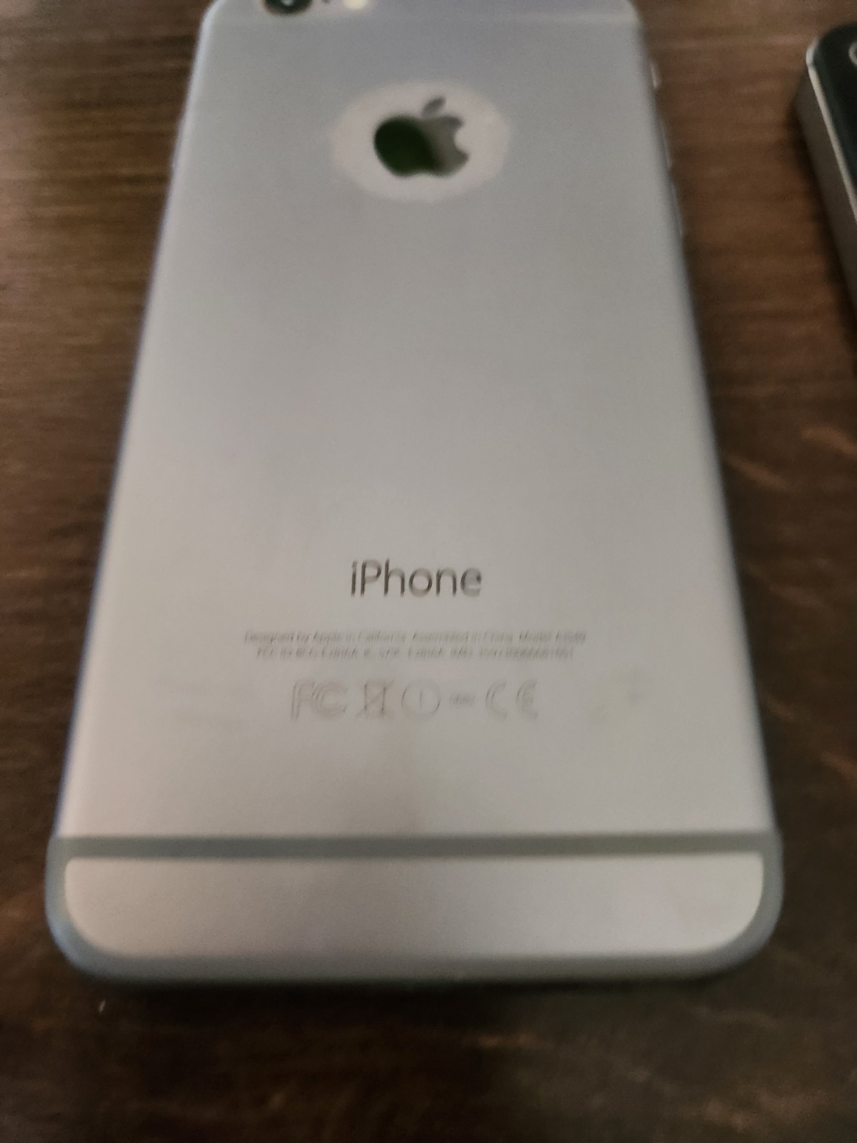 Apple iPhone 4S 16GB Black GSM A1387 iOS Smartphone For Parts/Not Working