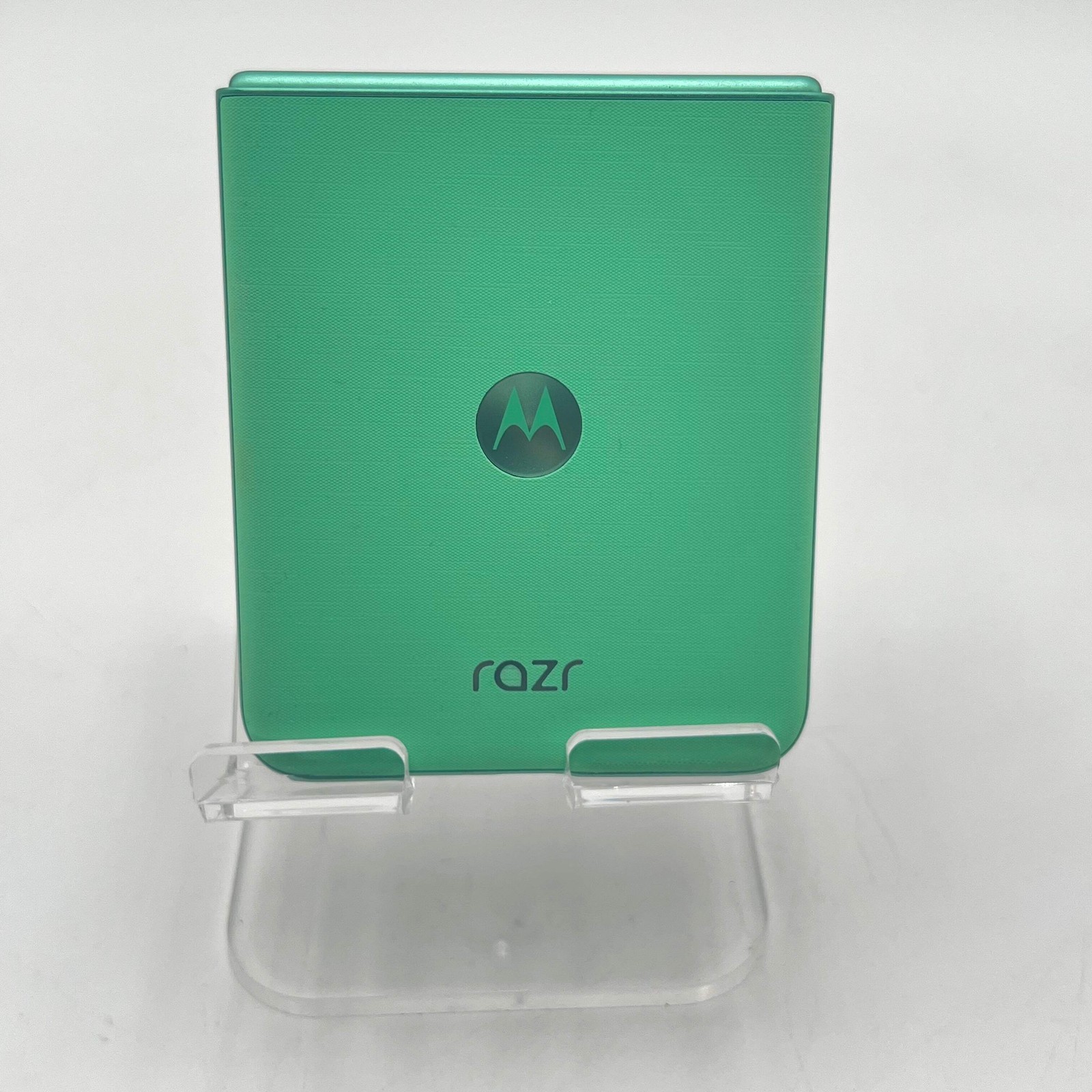 Motorola Razr 2025 XT2553V 256GB Green Verizon only mint condition