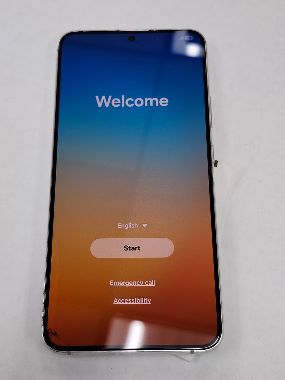 DEFECTIVE – Samsung Galaxy S22+ 5G – 256GB – White – Unlocked – 12575