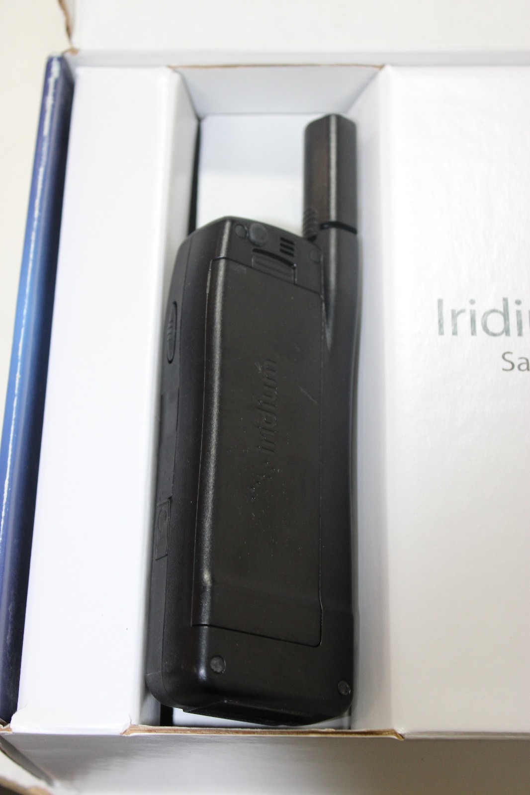 Iridium 9555 Satellite Phone
