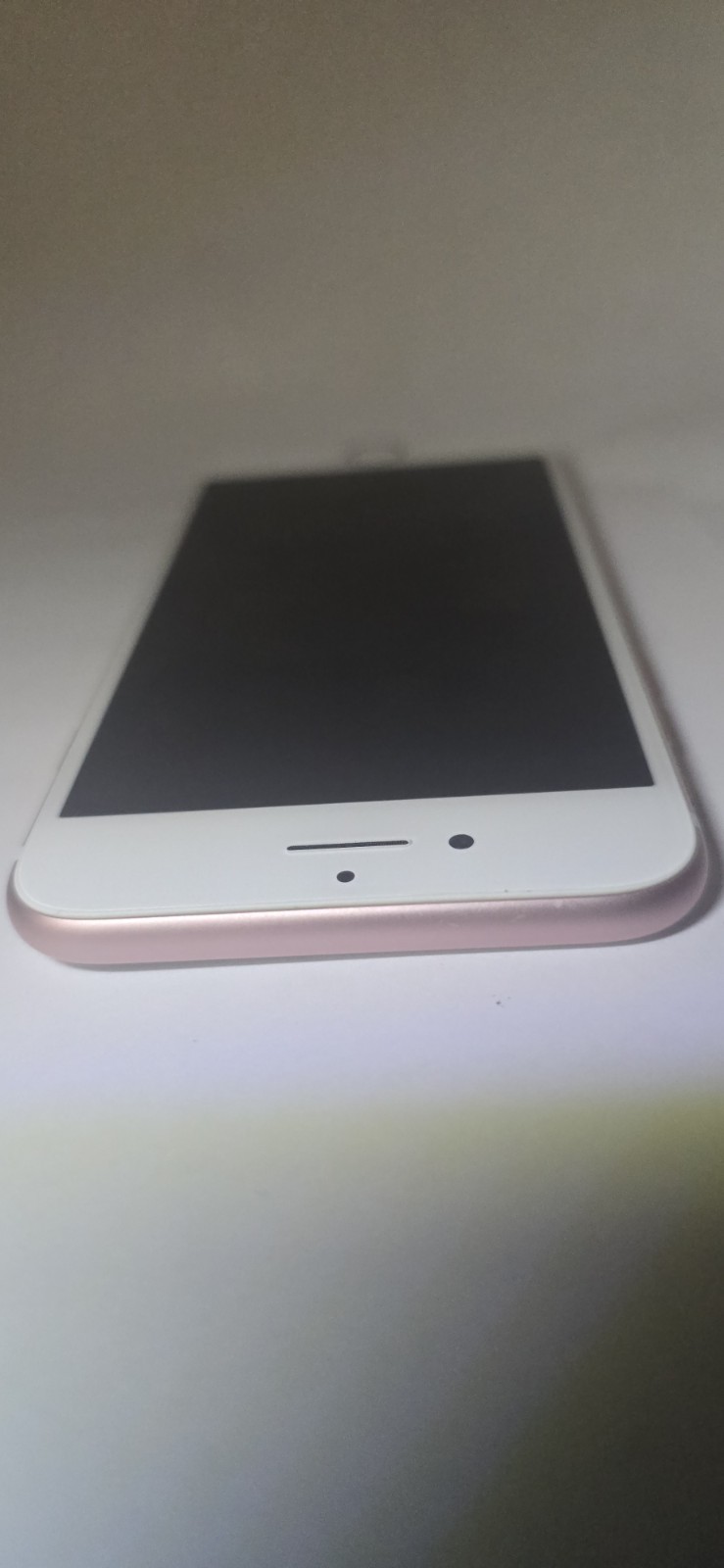 Apple iPhone 7 Plus Rose Gold – MODEL: A1660 – Works with any Nano Sim Card