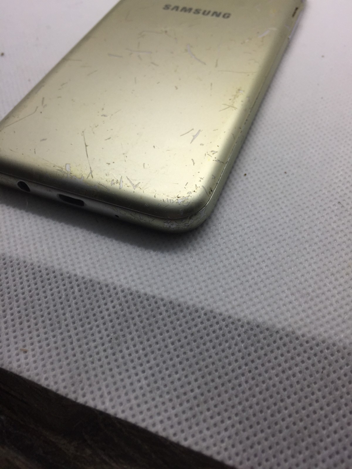 Samsung Galaxy J3 Emerge – 16 GB – Silver (Sprint) See pics