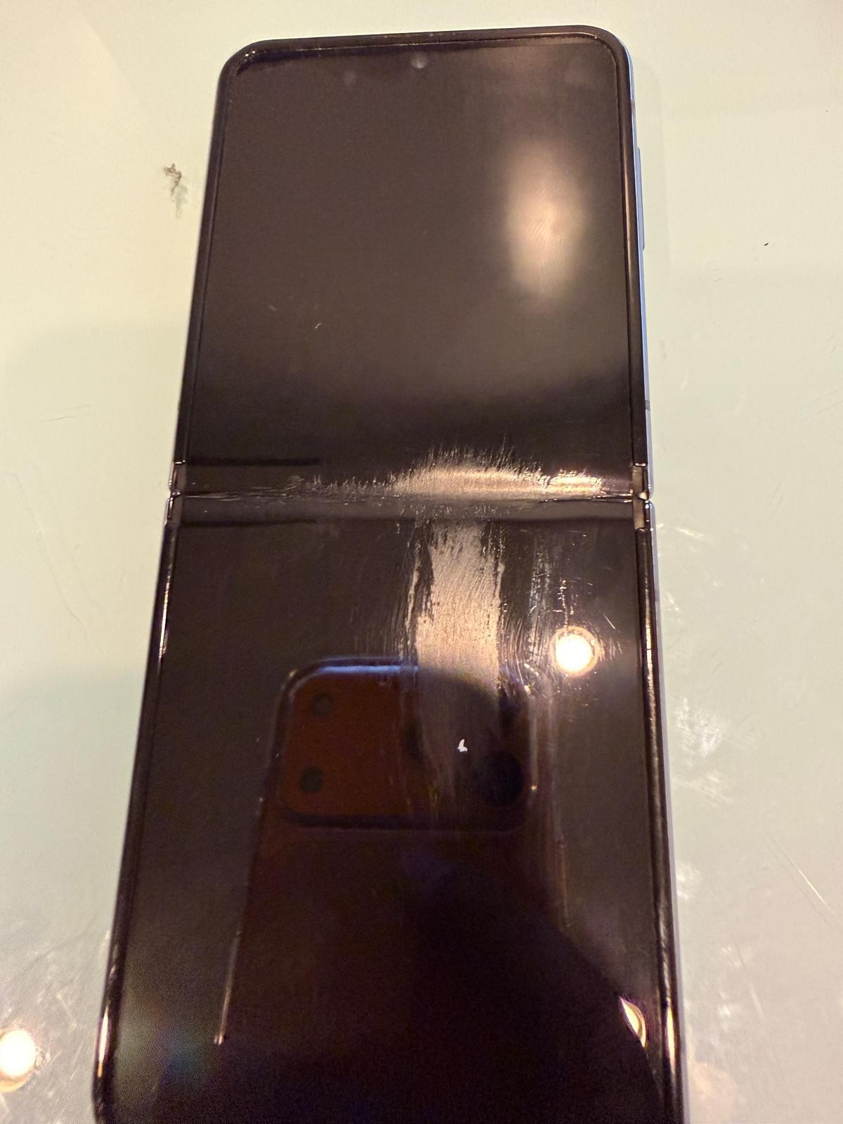 Samsung Galaxy Z Flip4 SM-F721U 128GB Bora Purple AT&T Only