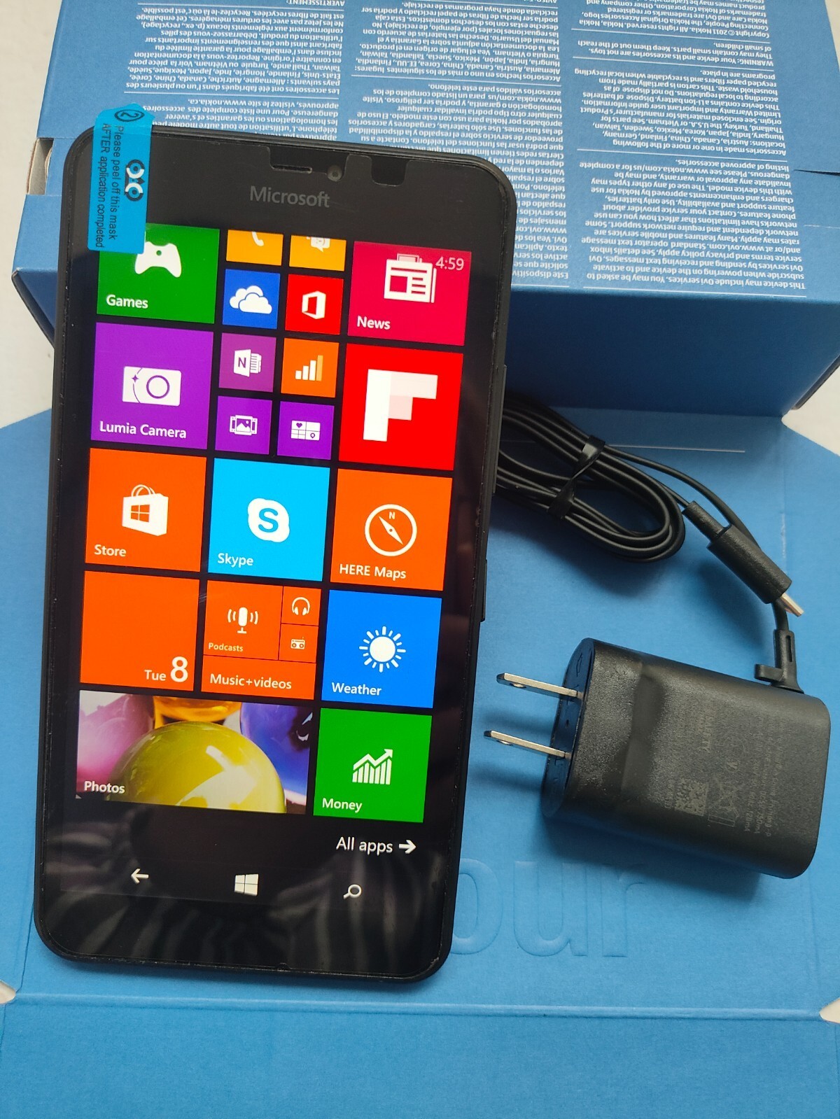 Microsoft Lumia 640 XL – 8 GB Black (Unlocked) Unlocked windowns mobile phone s7