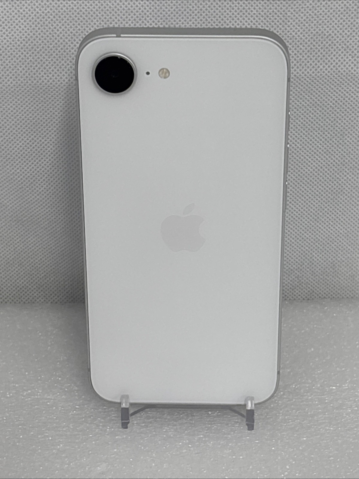Apple iPhone 16e – 128 GB – White (AT&T)