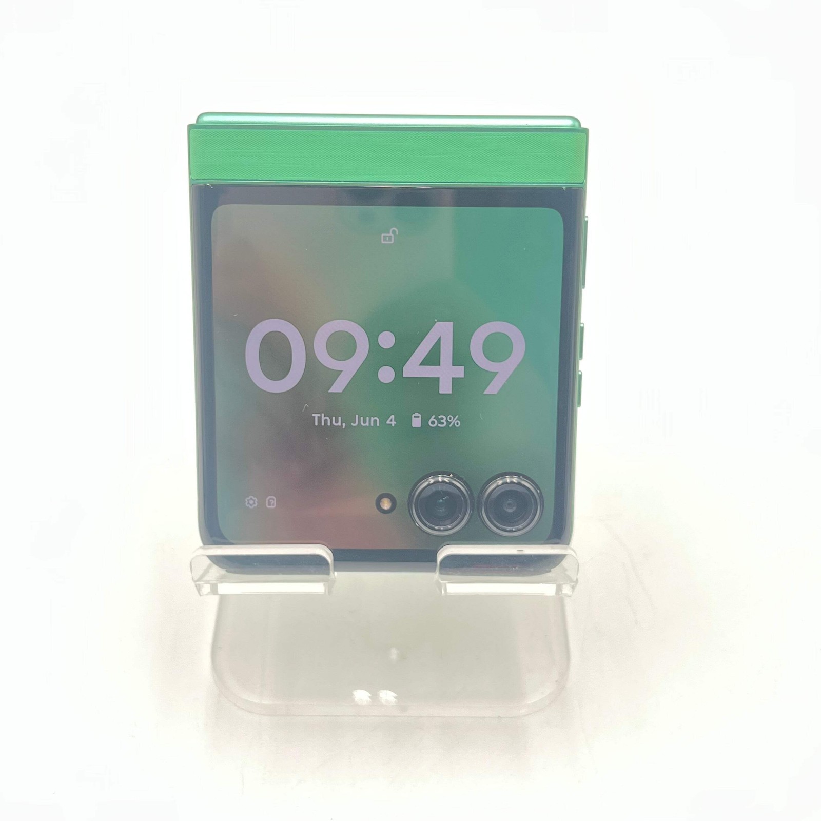 Motorola Razr 2025 XT2553V 256GB Green Verizon only mint condition