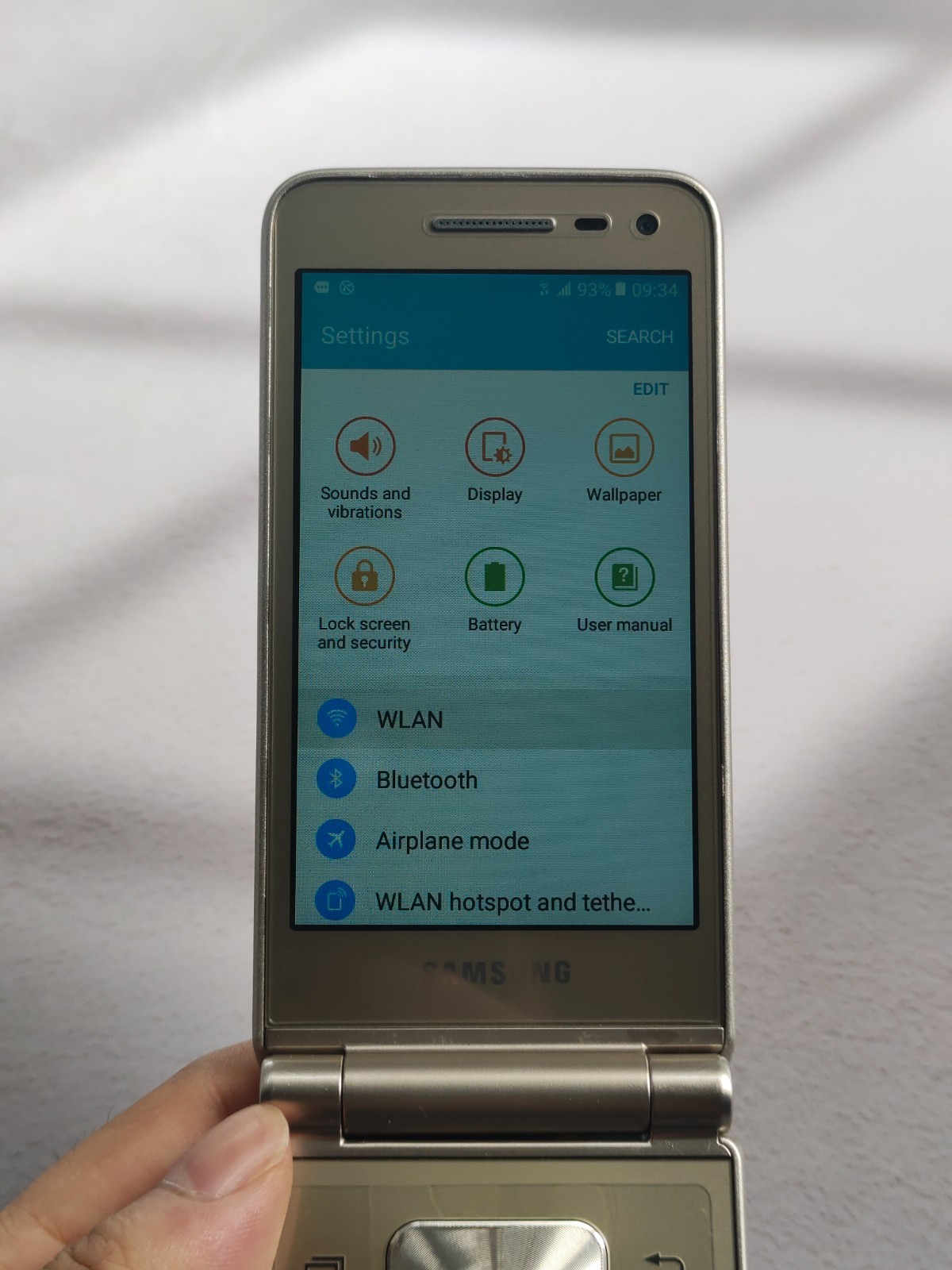 Boxed Samsung Galaxy Folder G1600 16GB Unlocked Flip Andriod SmartPhone Dual SIM