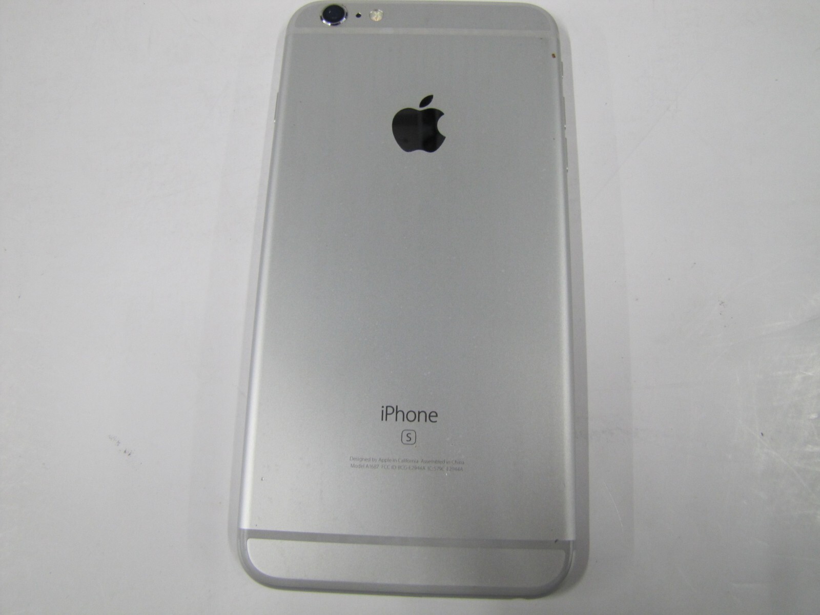 Apple iPhone 6S Plus A1634 32GB Silver 1.8 GHz 5.5″ A9 Unlocked iOS
