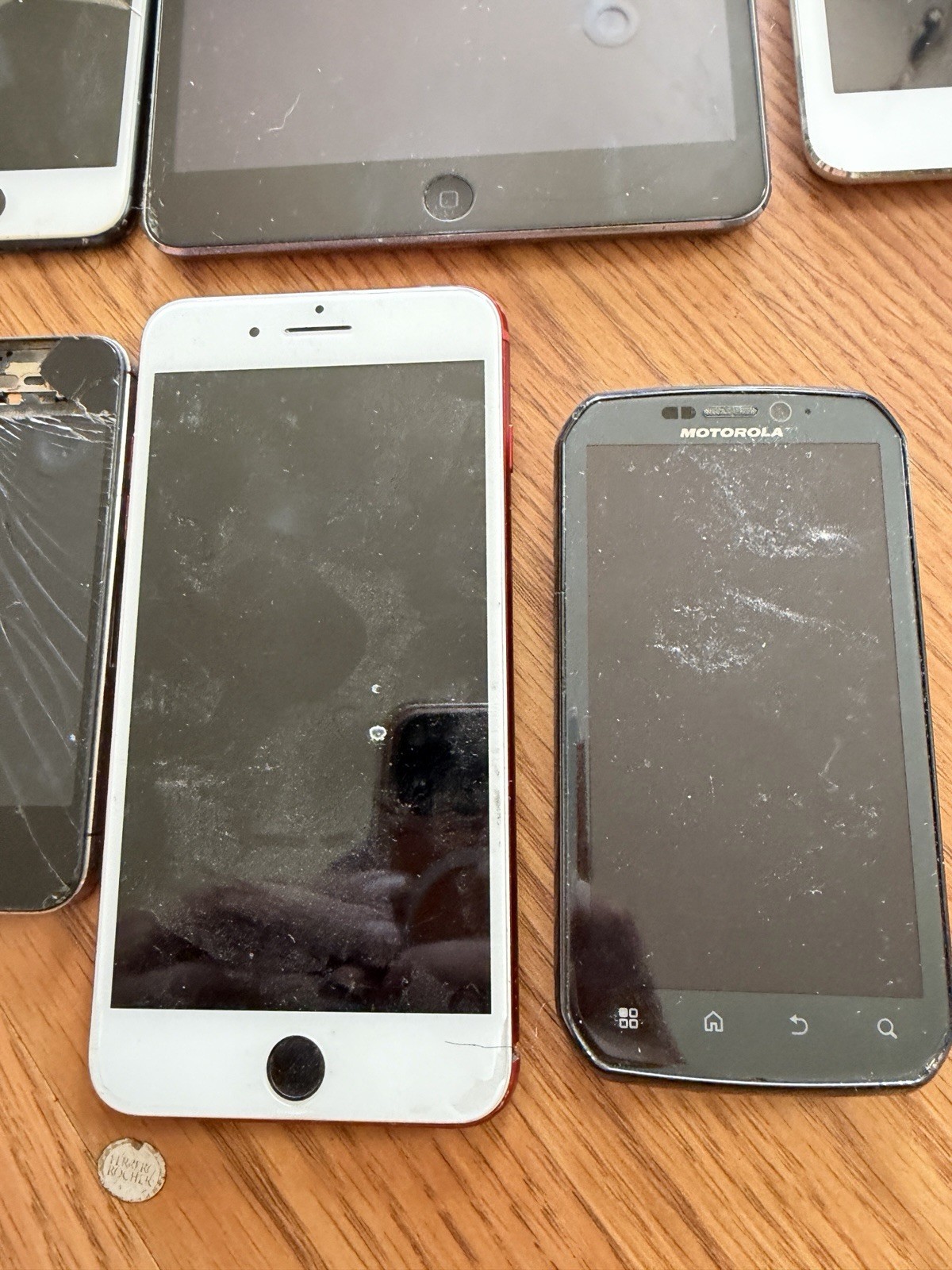 Lot Of Assorted Apple iPhones, Tablets – For Scrap only or PARTS ONLY