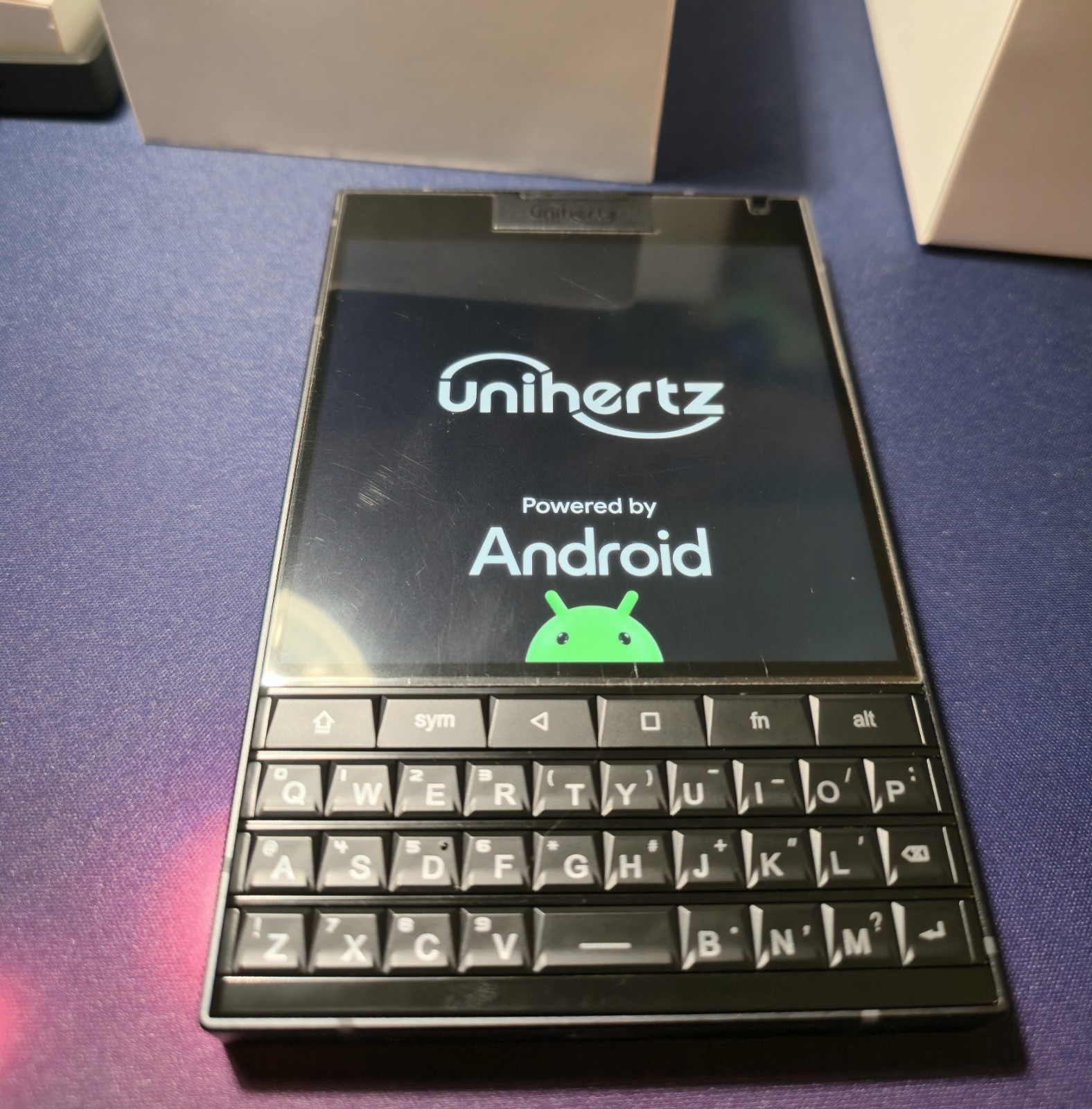 Unihertz Titan 2 Black Unlocked Android 512GB 12GB Physical Keyboard + 2 cases
