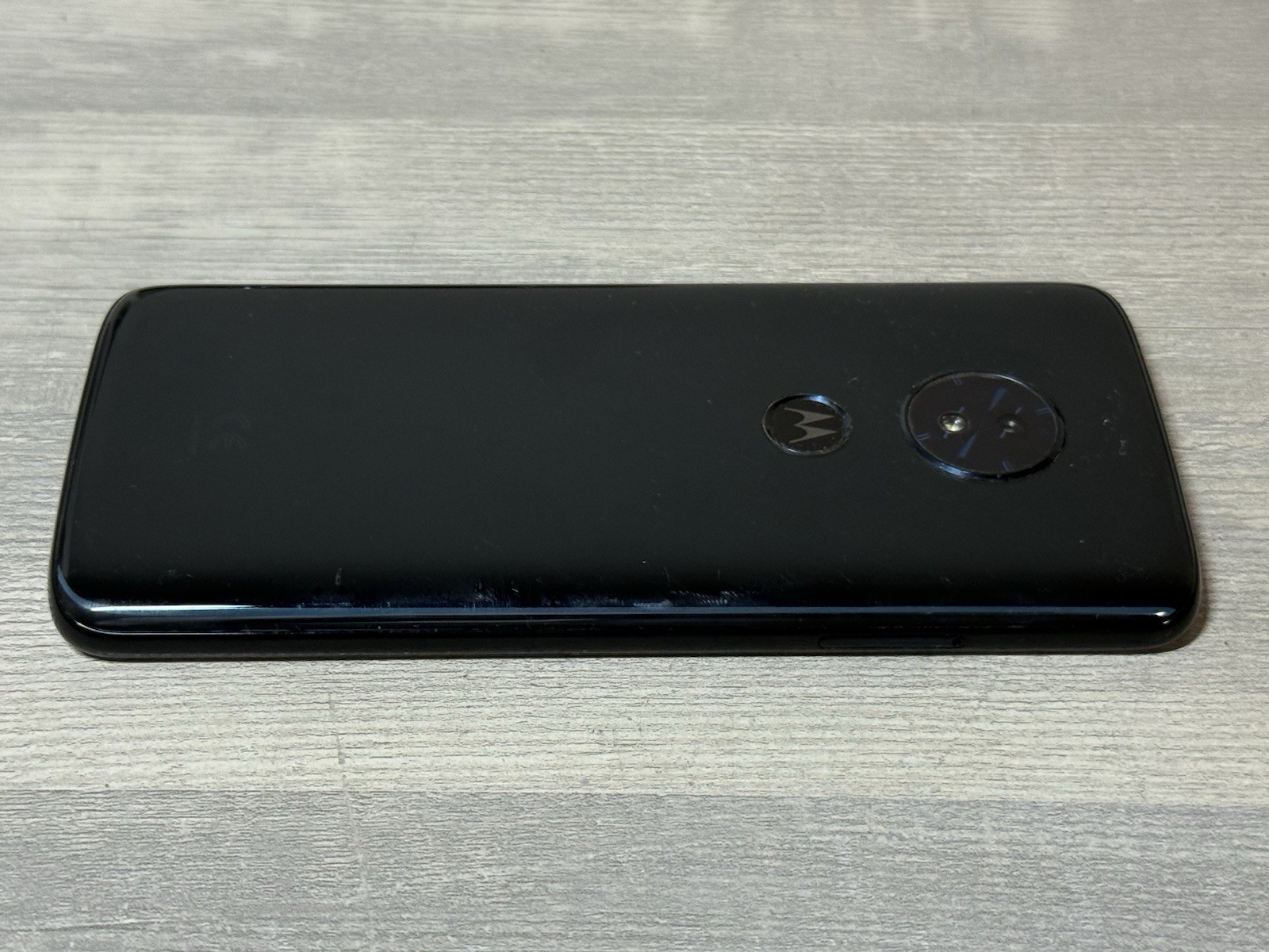Motorola Moto G6 Play Blue 16GB XT1922 – Various Carriers – Excellent