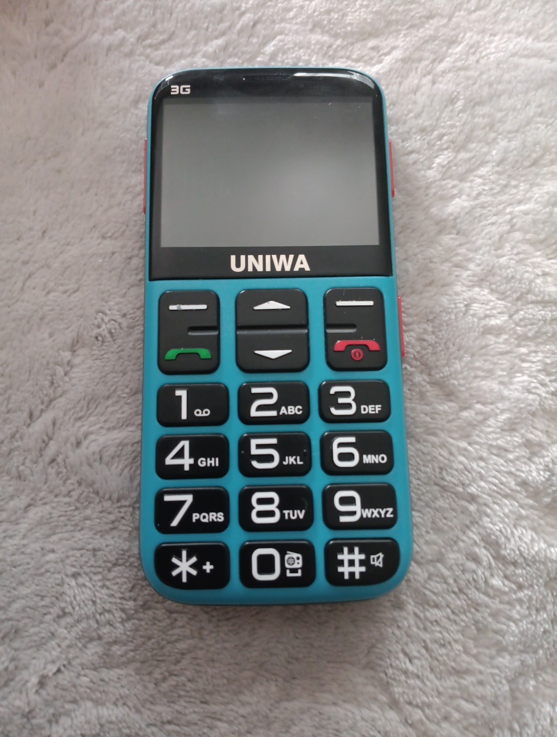 Uniwa 3gPhone for Senior Elder BIG KEY FONT LOUD RING. V808g