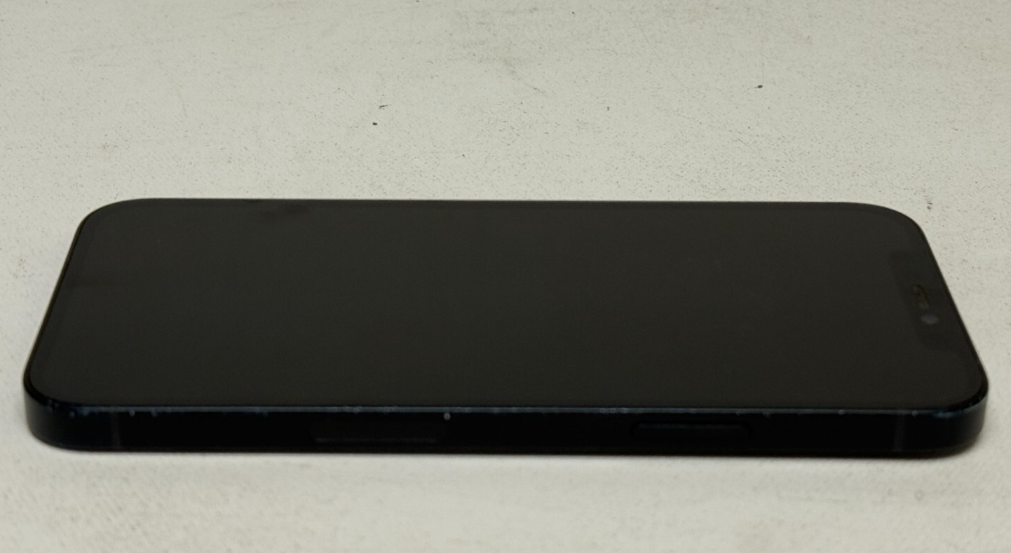 Apple iPhone 12 (A2172 – 64GB – AT&T – Black – iOS 18 – MGEF43LL/A)