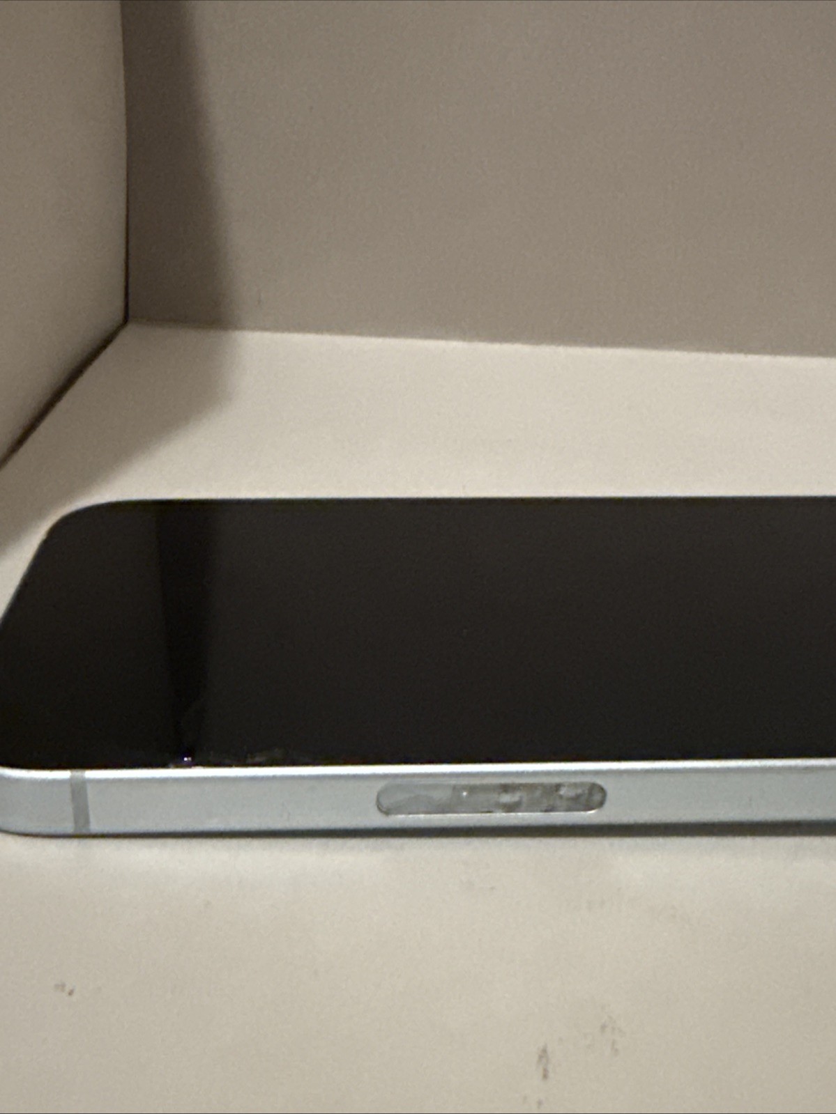 Apple iPhone 15 Plus (FOR PARTS ONLY)
