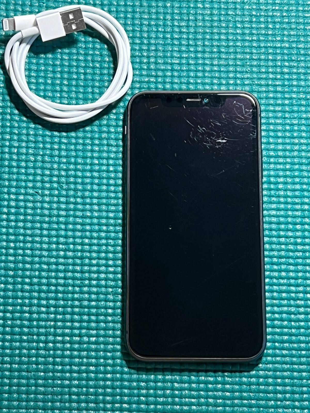 Apple iPhone 11 – 64GB – Black (Unlocked) A2111 (CDMA + GSM)