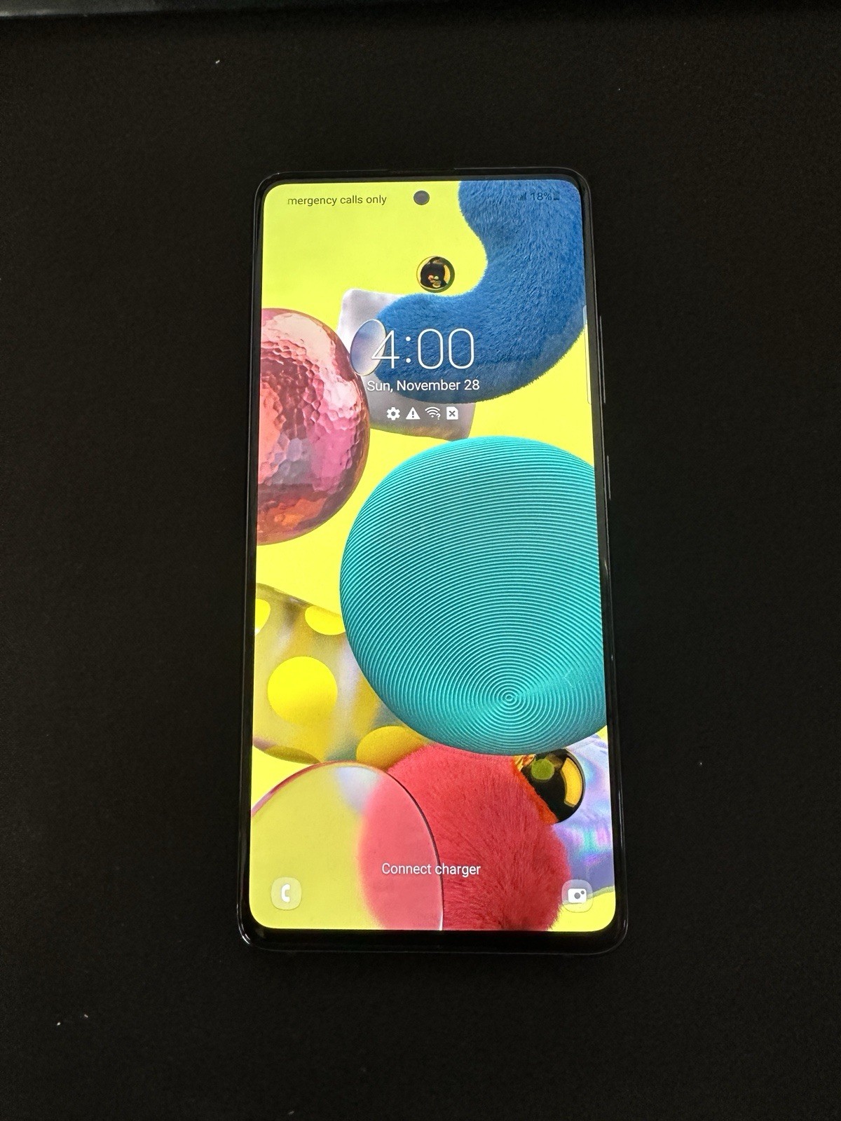 Samsung Galaxy A51 5G 128GB Black SM-A516U AT&T Fully Functional Scratched Back
