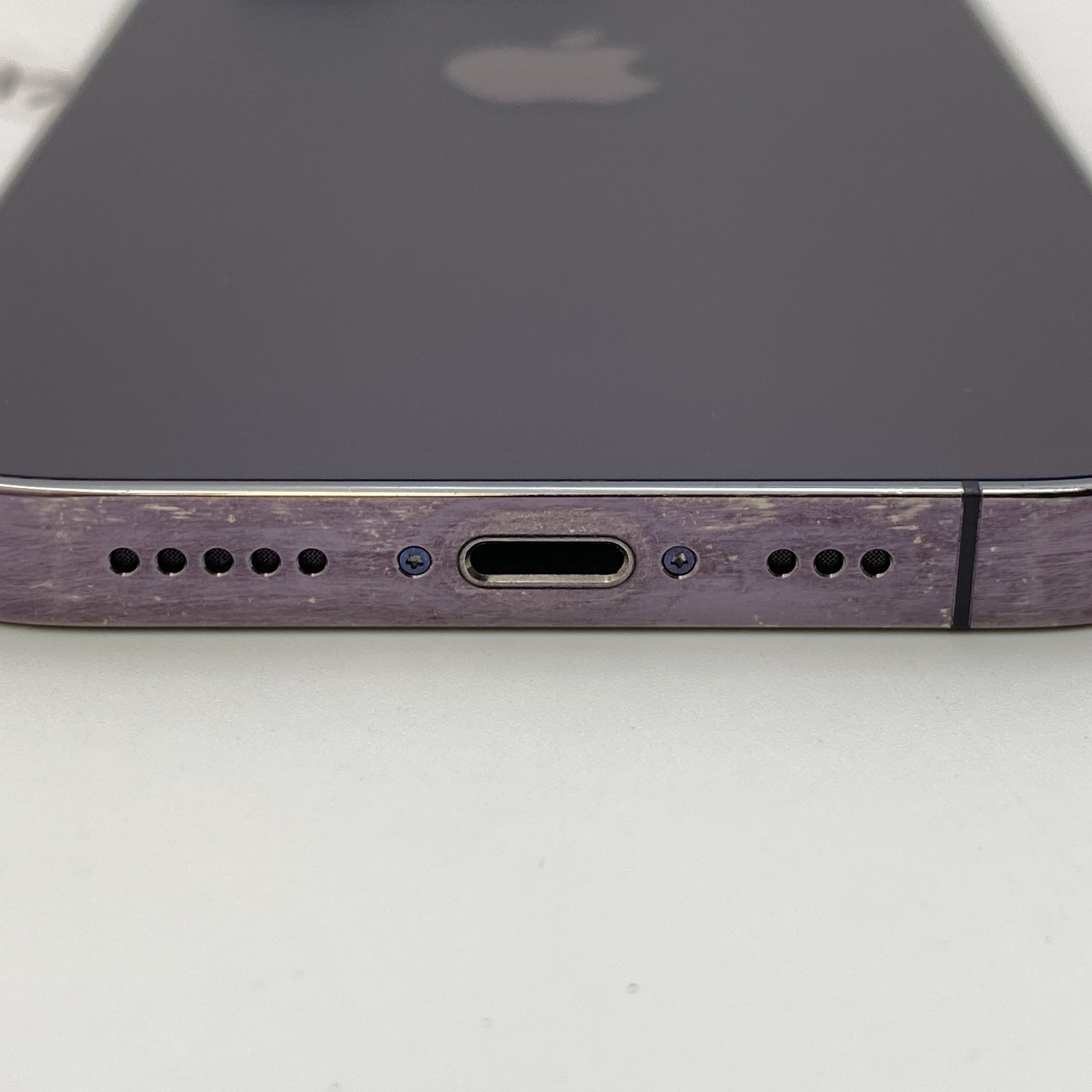 Apple iPhone 14 Pro – 256GB – Deep Purple (Unlocked) – Good Condition