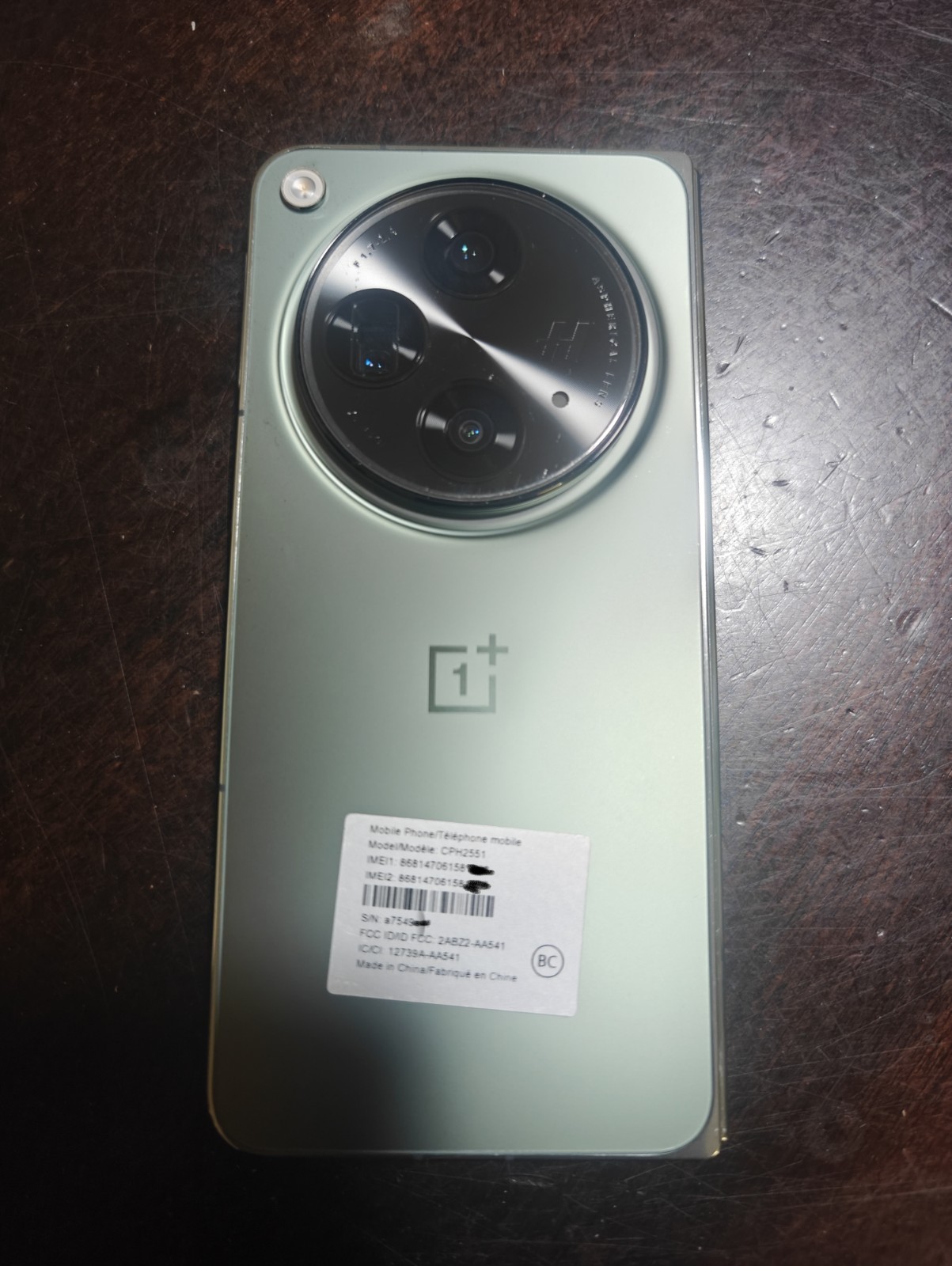 OnePlus Open – CPH2551 – 16GB + 512 GB – Emerald Dusk (Unlocked) Excellent