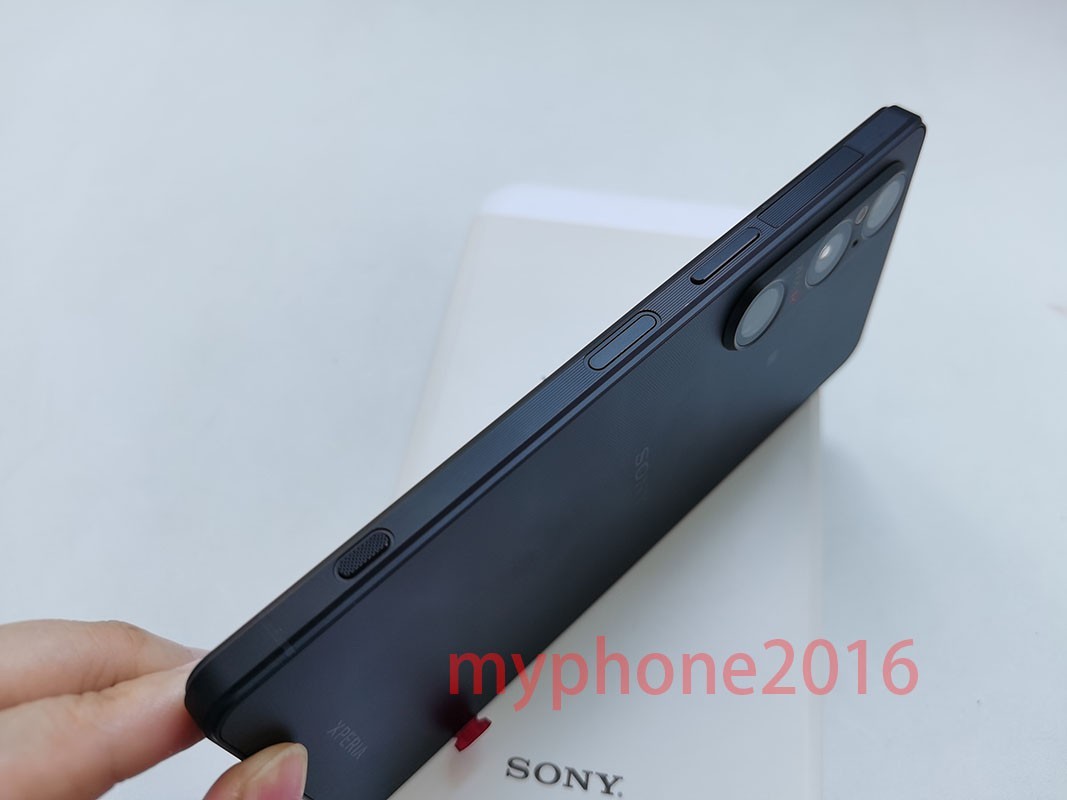 Sony Xperia 1 VI (Unlocked) Android 256GB + 12GB Nano-SIM + eSIM Docomo version