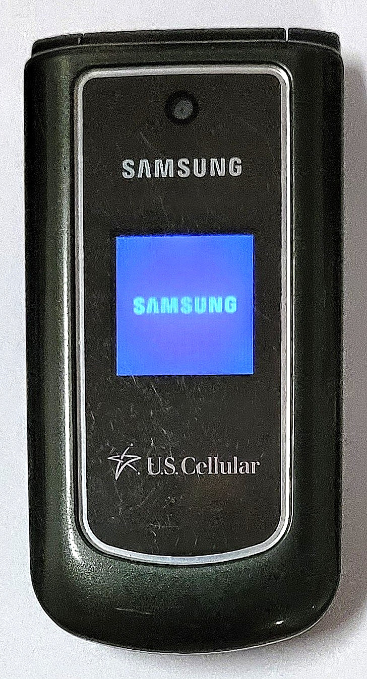 Samsung Axle SCH-R311 – Green and Black ( U.S. Cellular ) Very Rare CDMA Phone