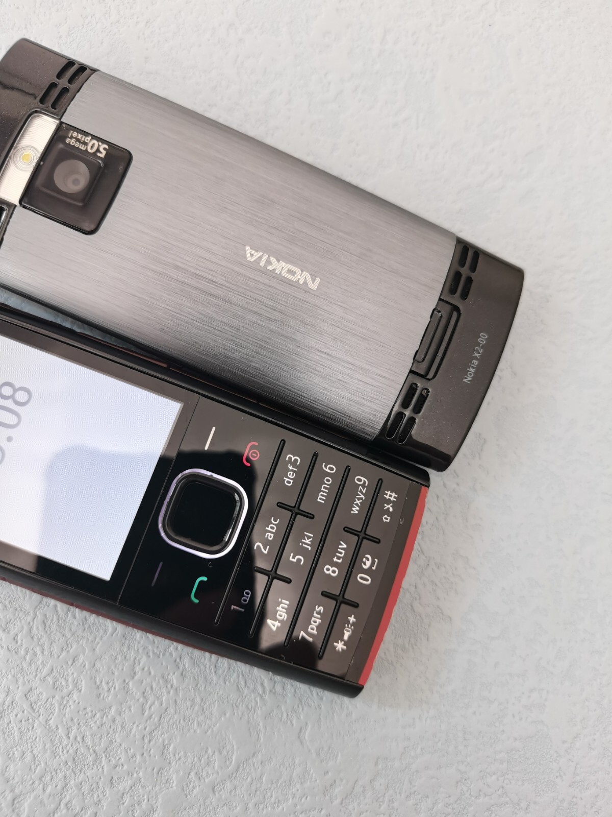 Nokia X2-00 Black Red Classic Button Unlocked Mobile Phone