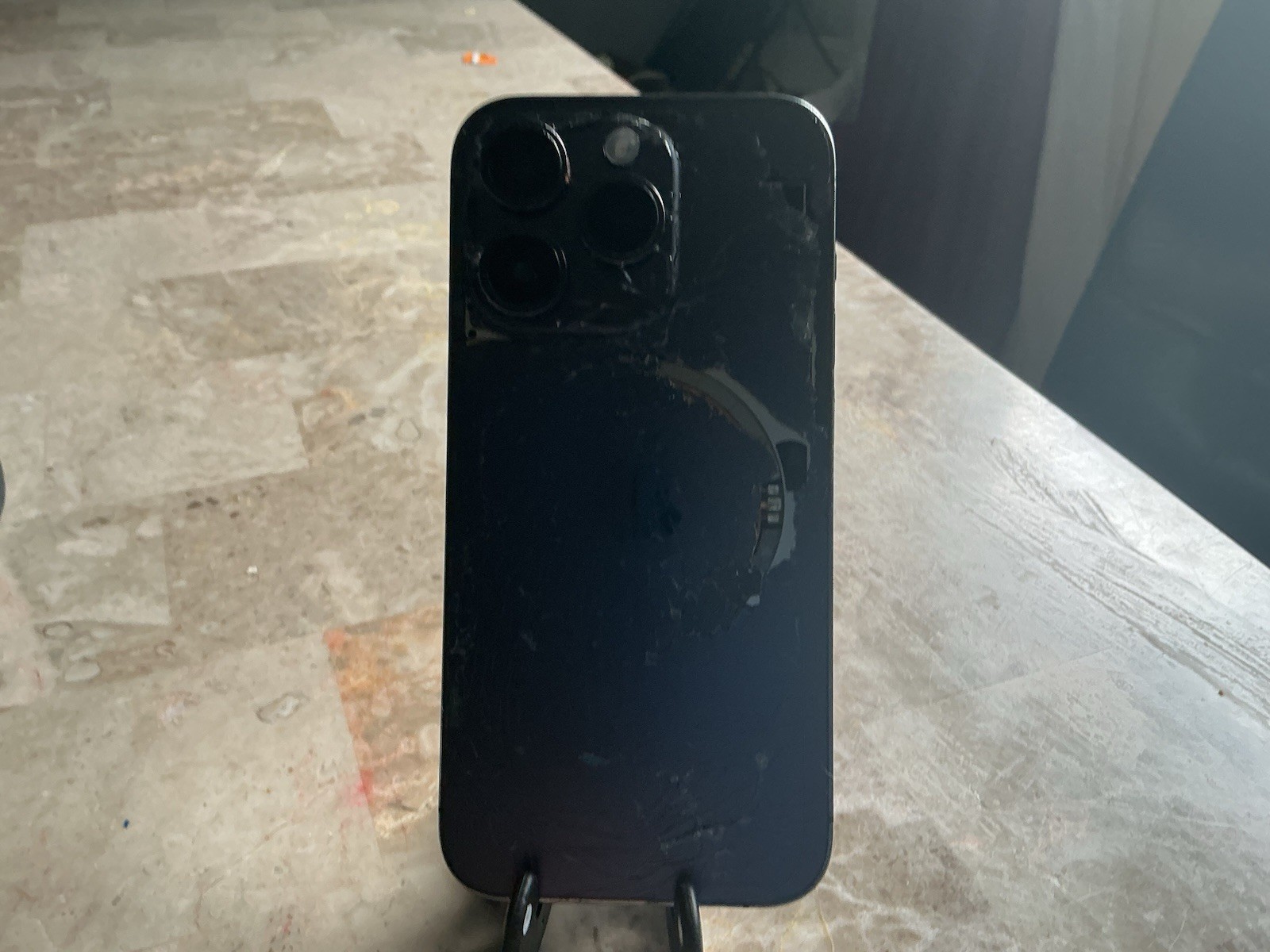 iPhone 14 Pro Unlocked