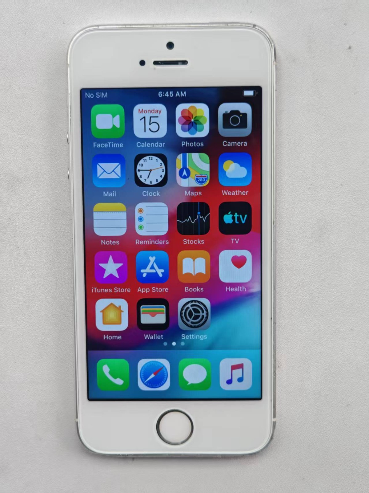 Apple IPhone 5s – 16/32/64GB – ALL COLORS Unlocked GOOD