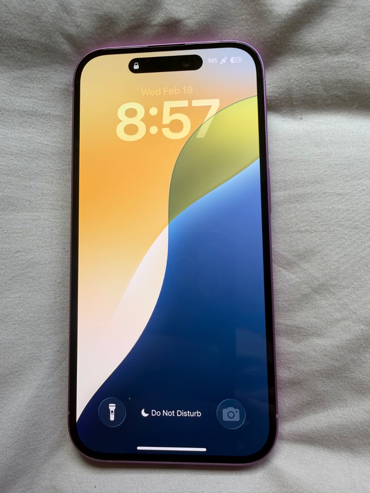 iPhone 16 great condition (parts only)