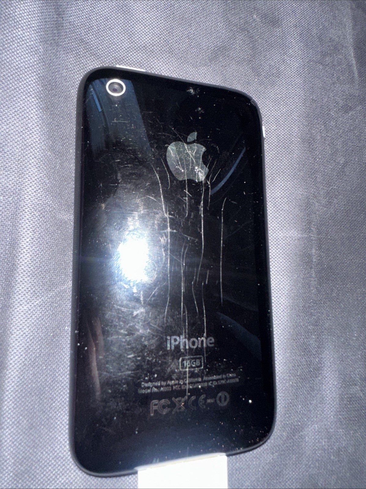 Apple iPhone 3GS – 32GB – Black (Unlocked) A1303 (GSM)   