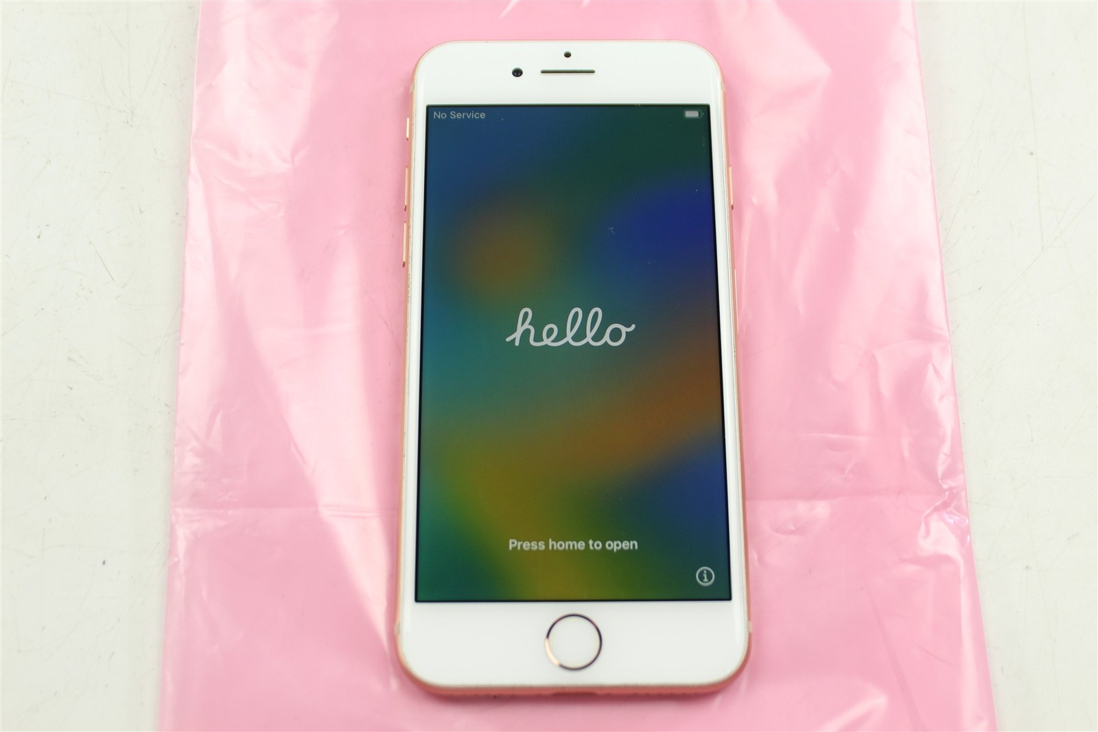 Apple iPhone 8 64GB Gold CDMA + GSM Smartphone A1863
