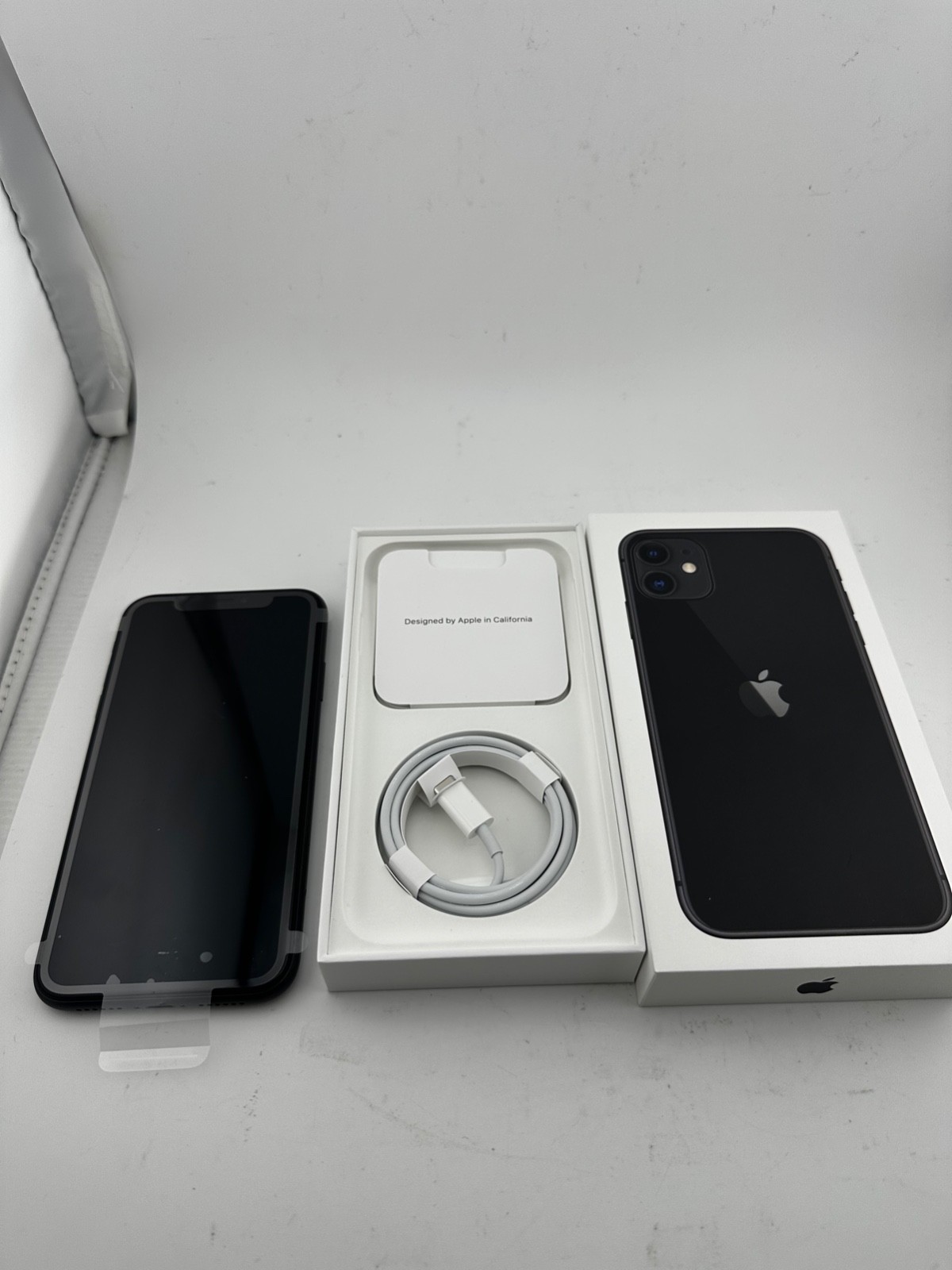 Apple iPhone 11 -64GB – Black (Unlocked) – OPEN BOX – Battery health 100%