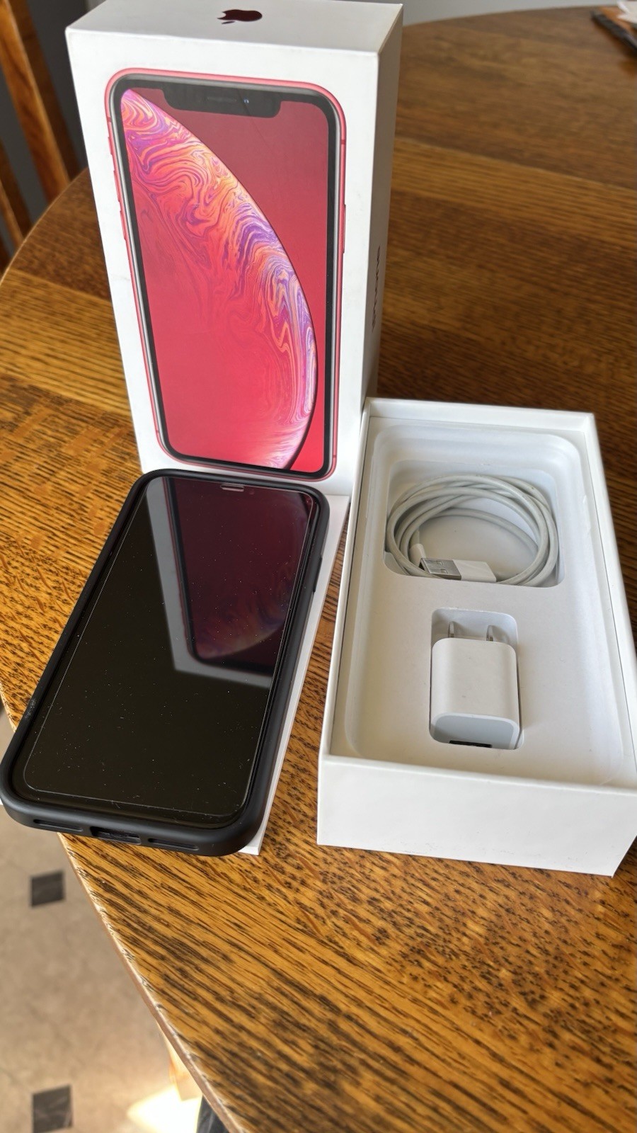 Apple iPhone XR 64GB Red AT&T iOS 6.1in 12MP