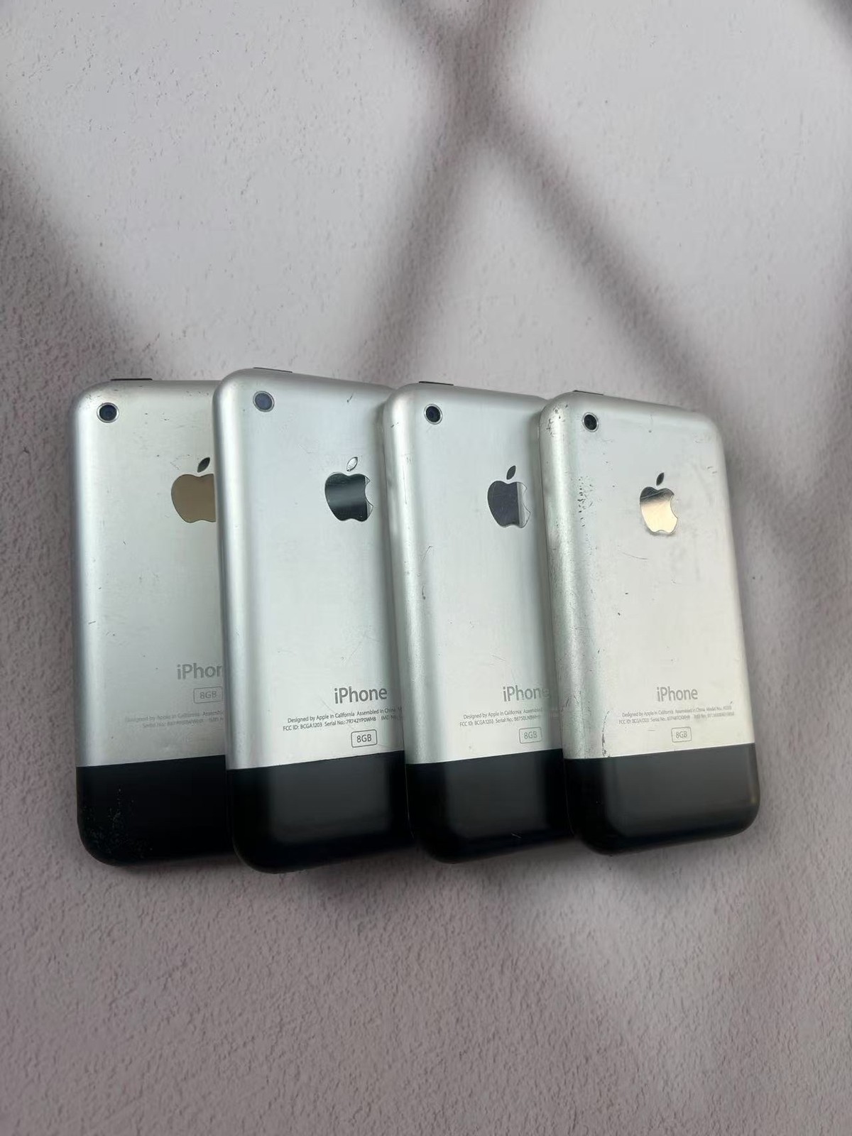 Apple iPhone 1st gen 2G UNLOCKED 4/8/16GB iOS 1.0 Tested Good work well